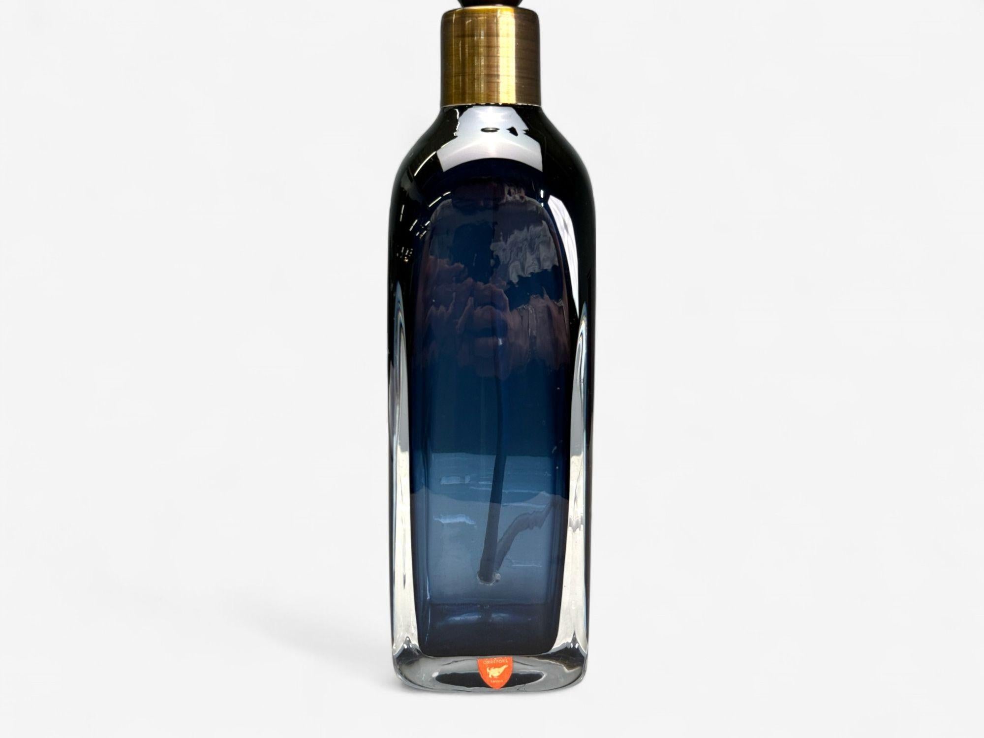 Svedese Nils Landberg, Swedish Modern, Blue Tinted Glass, Table Lamp, Sweden, 1960s in vendita