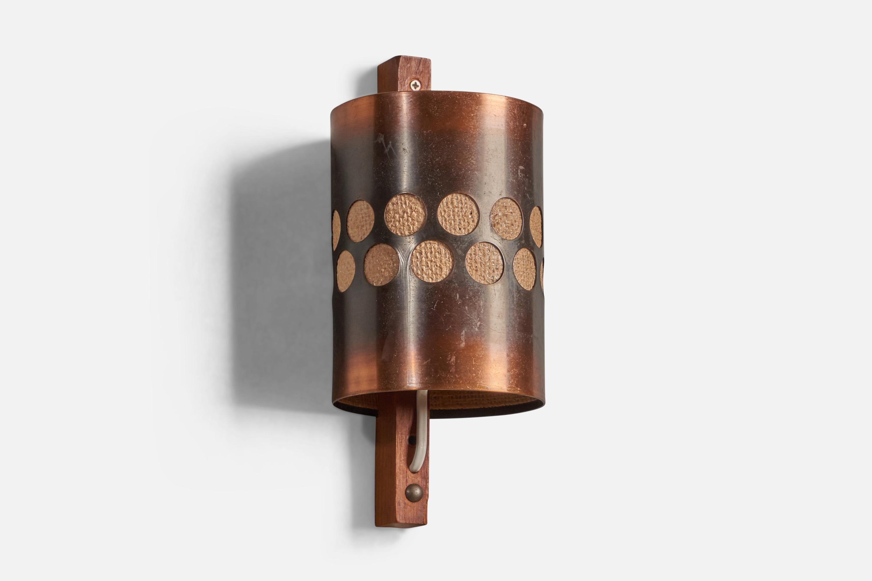 Swedish Nils Ledung, Wall Light, Copper, Oak, Raffia, Sweden, 1960s For Sale