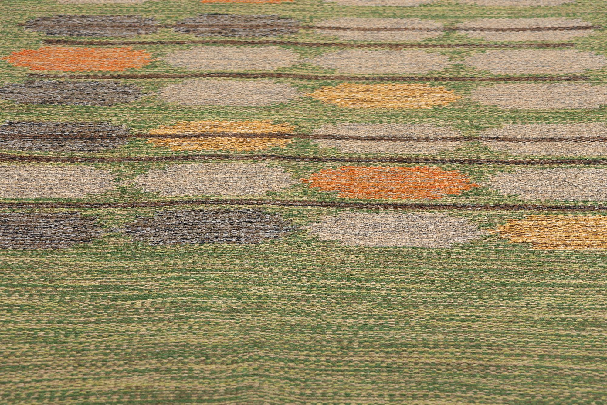 1950's Nils Nilsson Swedish Green Scandinavian Finnish Röllakan Carpet In Good Condition For Sale In Dallas, TX