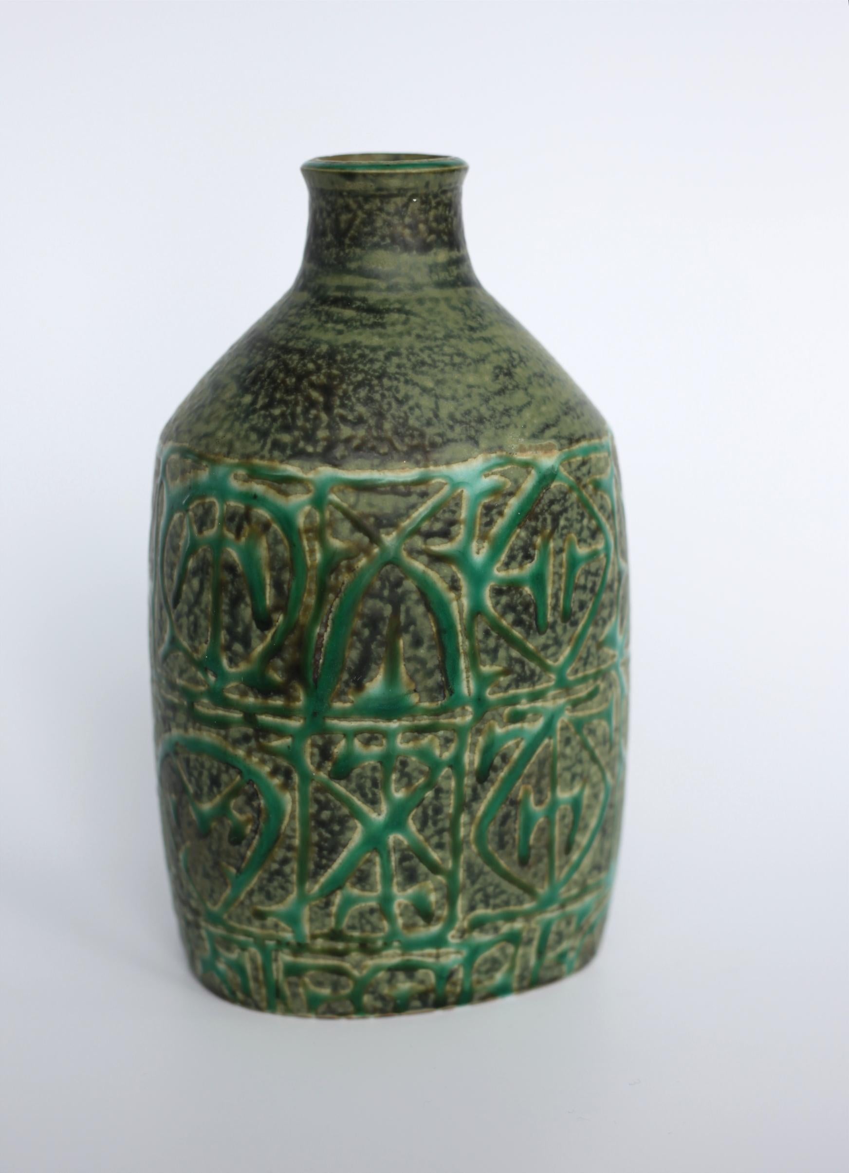 Hand-Crafted Amazing Nils Thorrson Vase for Royal Copenhagen From Denmark For Sale