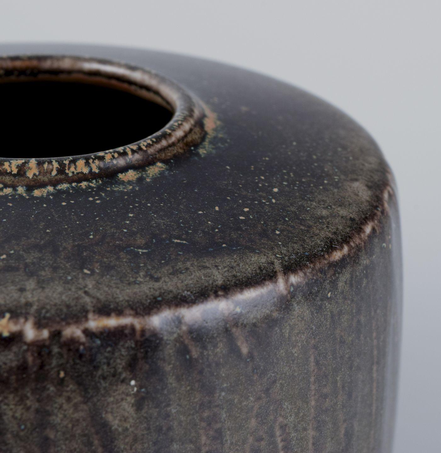 Danese Nils Thorsson (1898-1975) per Royal Copenhagen. Vaso in gres unico nel suo genere. in vendita