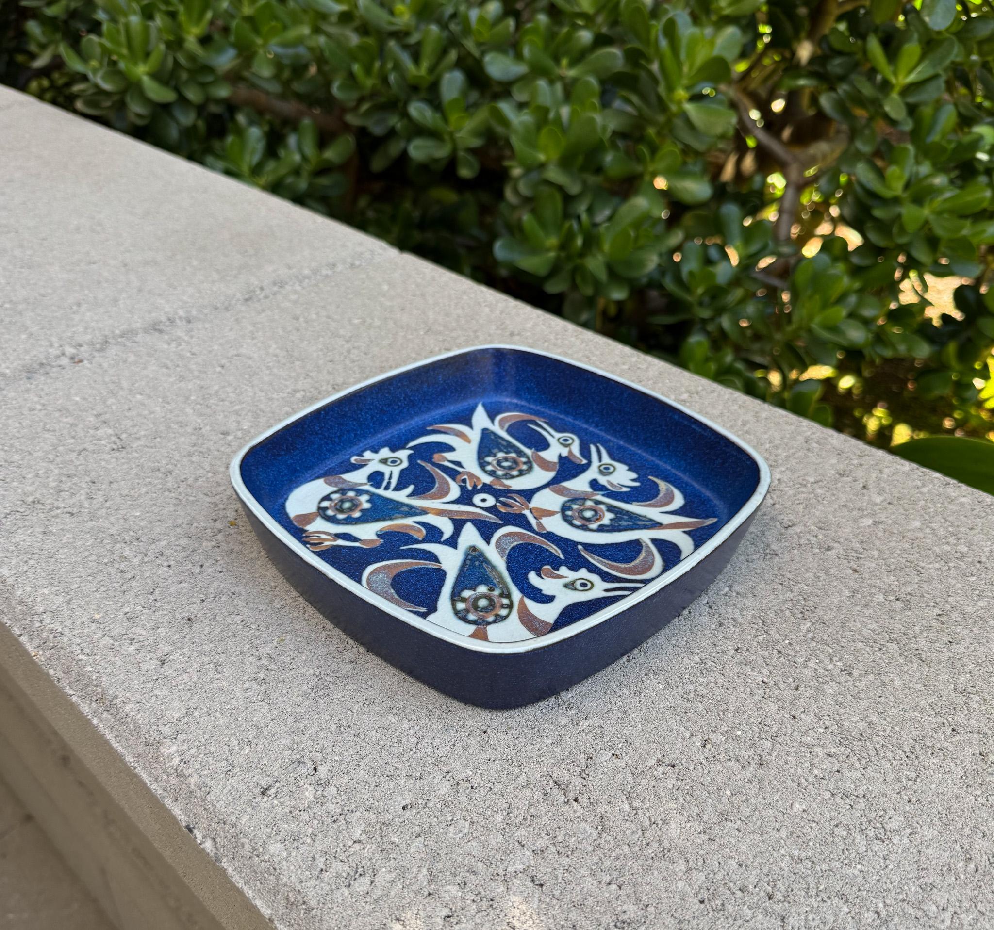 Bol / plateau en céramique de Nils Thorsson pour Royal Copenhagen, Danemark, c.1960 Bon état - En vente à San Juan Capistrano, CA