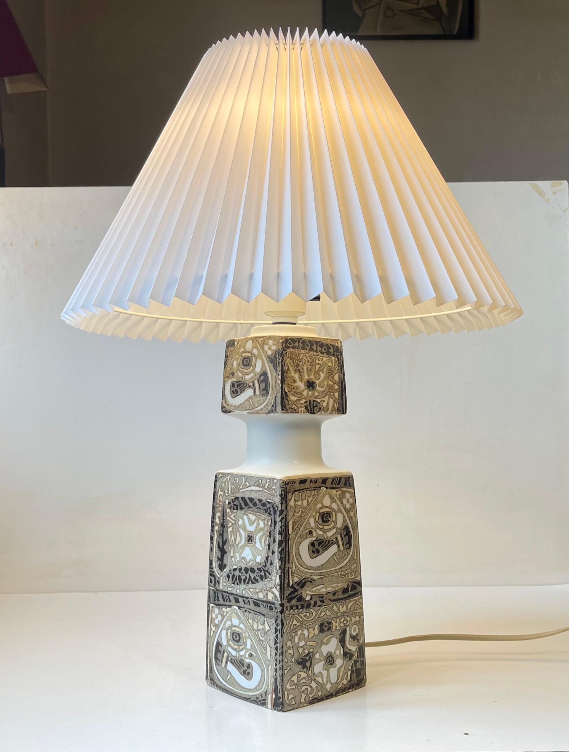 Fin du 20e siècle Lampe de table en céramique de Nils Thorsson pour Royal Copenhagen & Fog & Morup, 1970 en vente