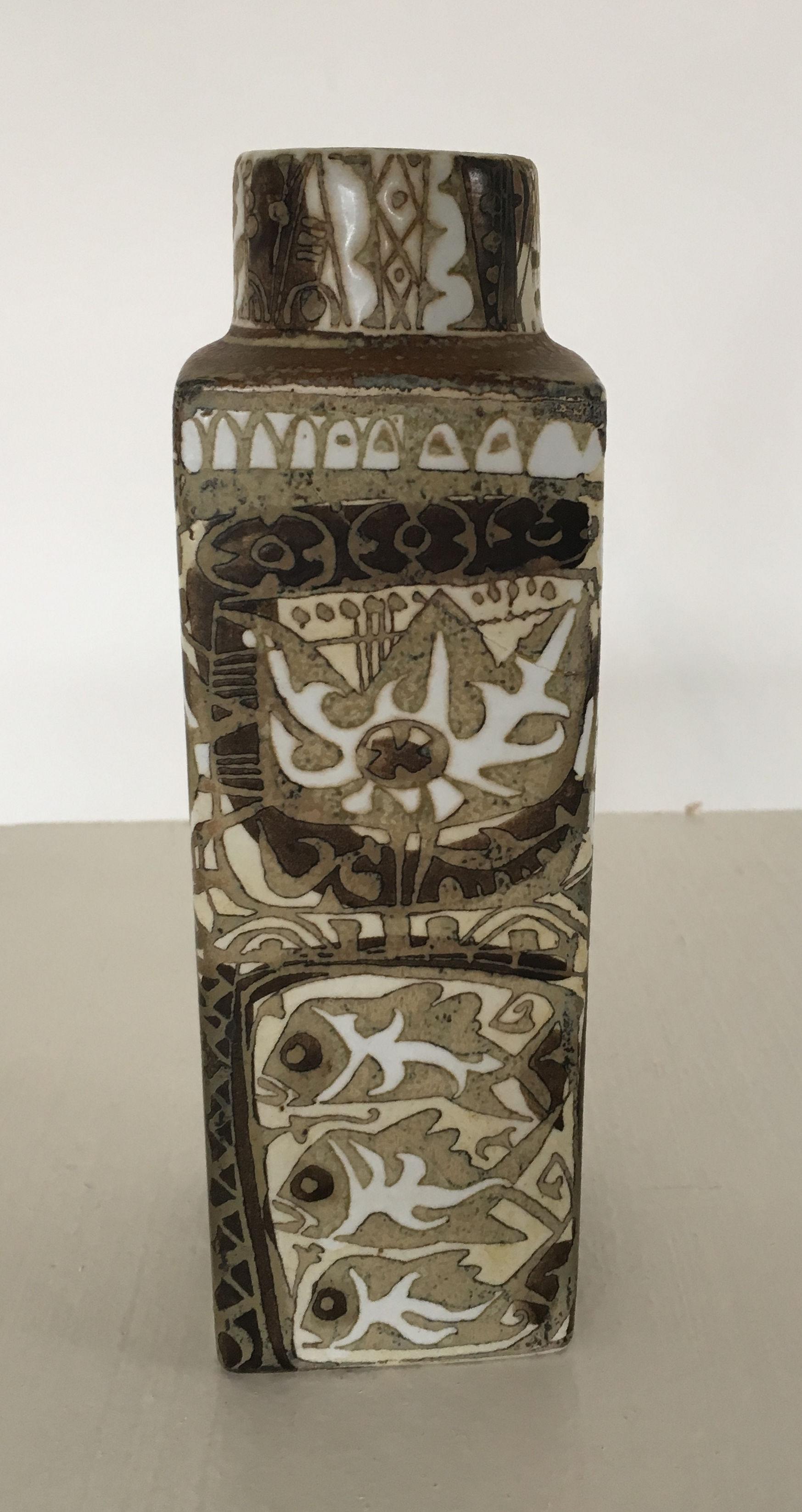 Scandinavo moderno Vaso Baca in maiolica danese di Nils Thorsson by Royal Copenhagen in vendita