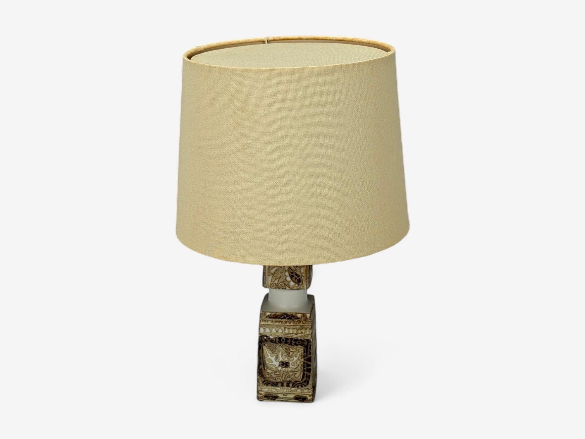 Mid-Century Modern Nils Thorsson, Danish Modern, Ceramic, Baca Table Lamp, Denmark, 1960s For Sale