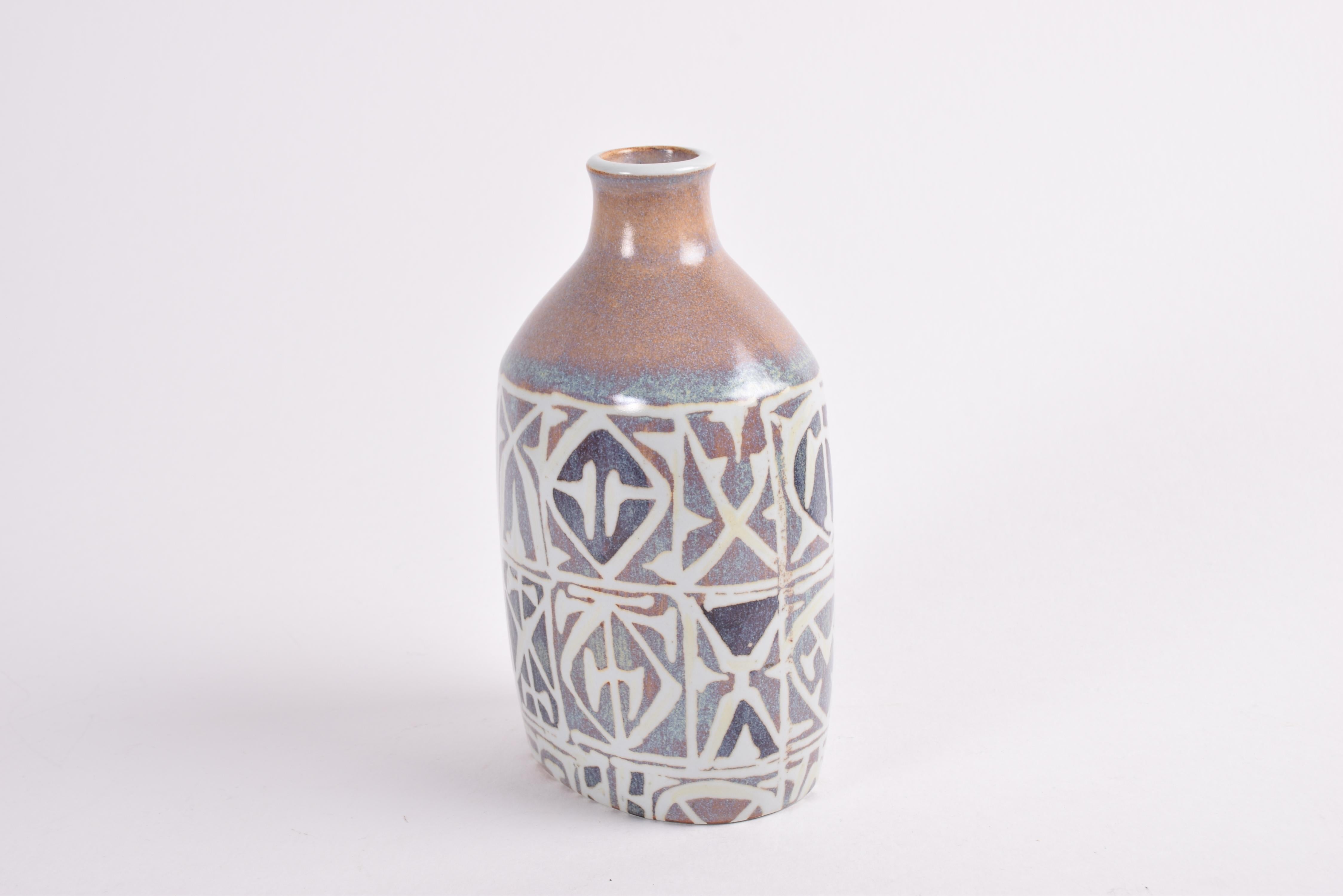 Scandinavian Modern Nils Thorsson for Aluminia Baca Flask Vase Abstract Decor, Danish Ceramic, 1960s For Sale
