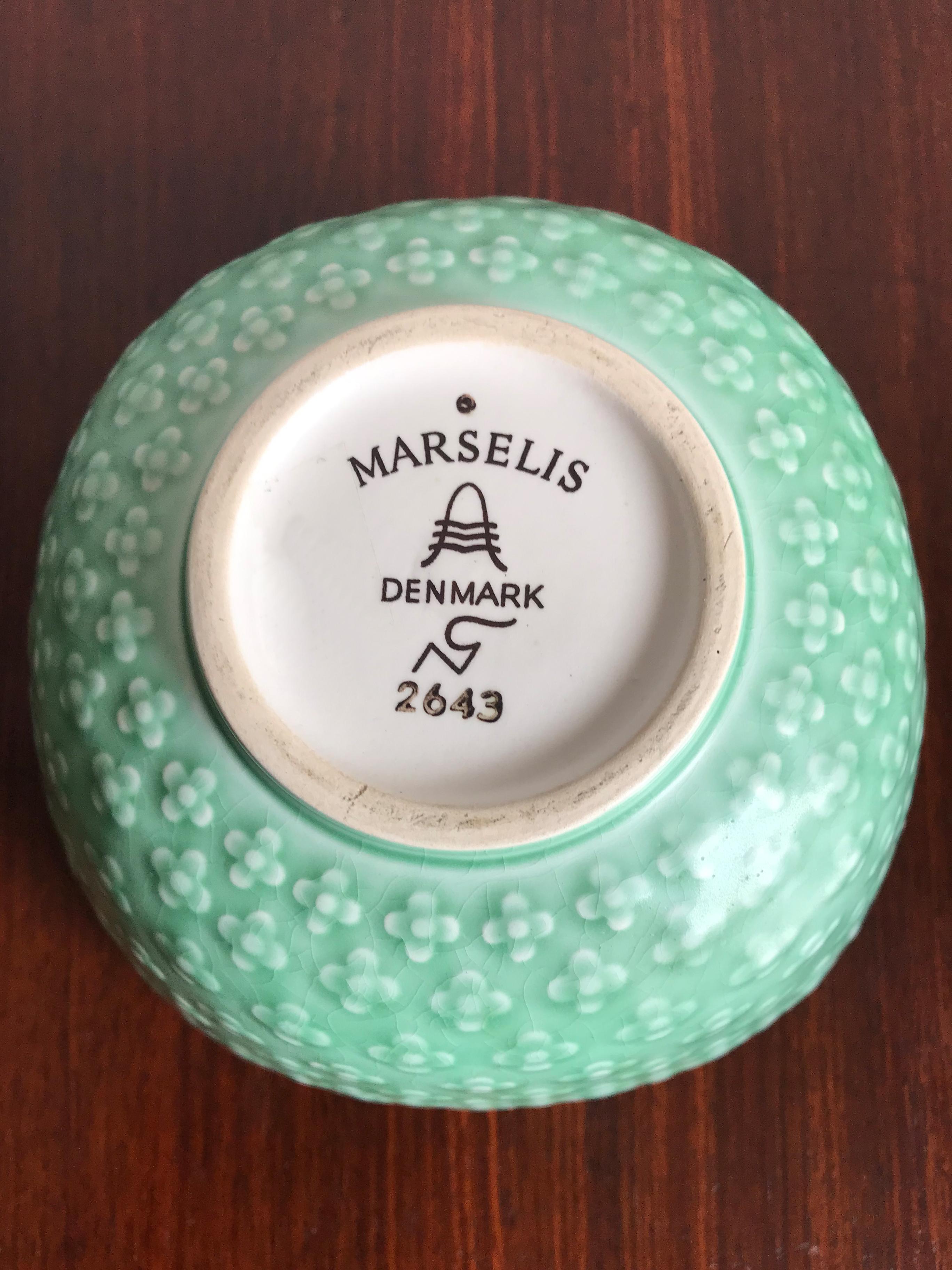 Danish Nils Thorsson for Royal Copenaghen Scandinavian Midcentury Ceramic Bowl, 1950s For Sale