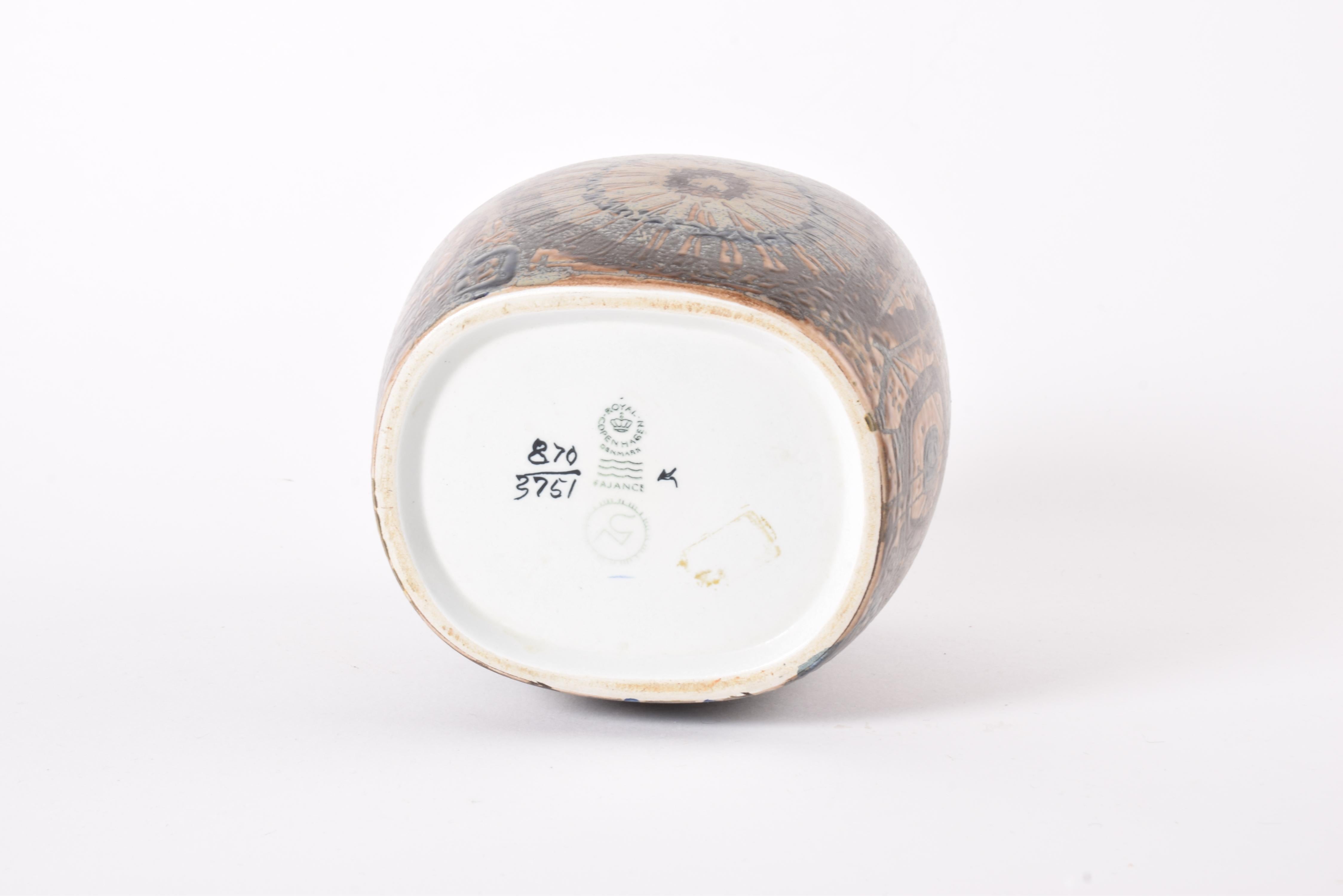 Nils Thorsson para Royal Copenhagen Jarrón 