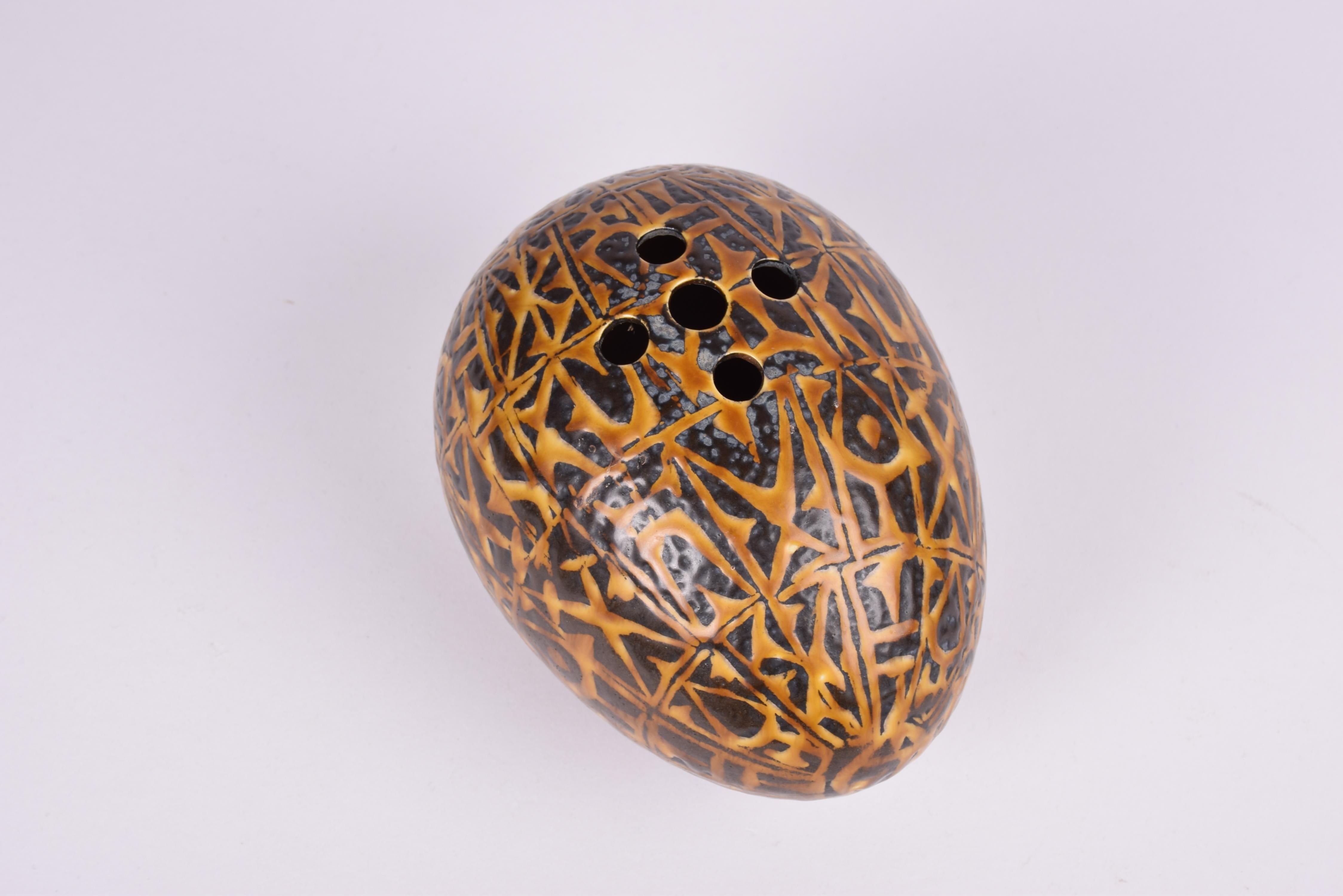 Ceramic Nils Thorsson for Royal Copenhagen Baca Vase Egg Shape Black Yellow Danish 1970s For Sale