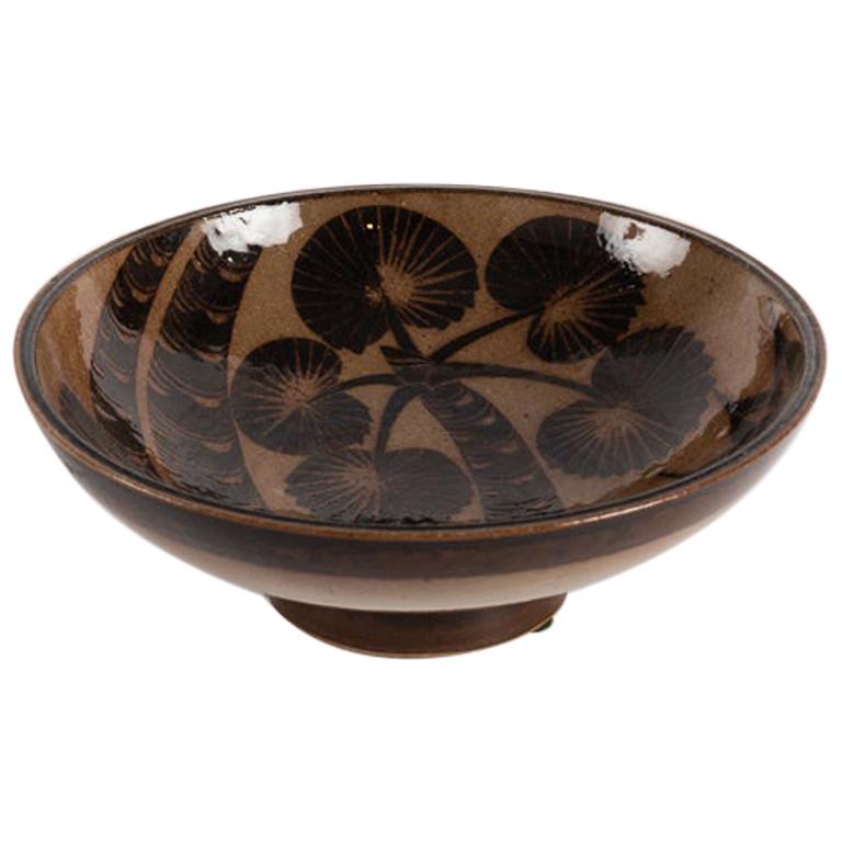 Nils Thorsson for Royal Copenhagen, Footed Bowl, Denmark, circa 1930s For Sale