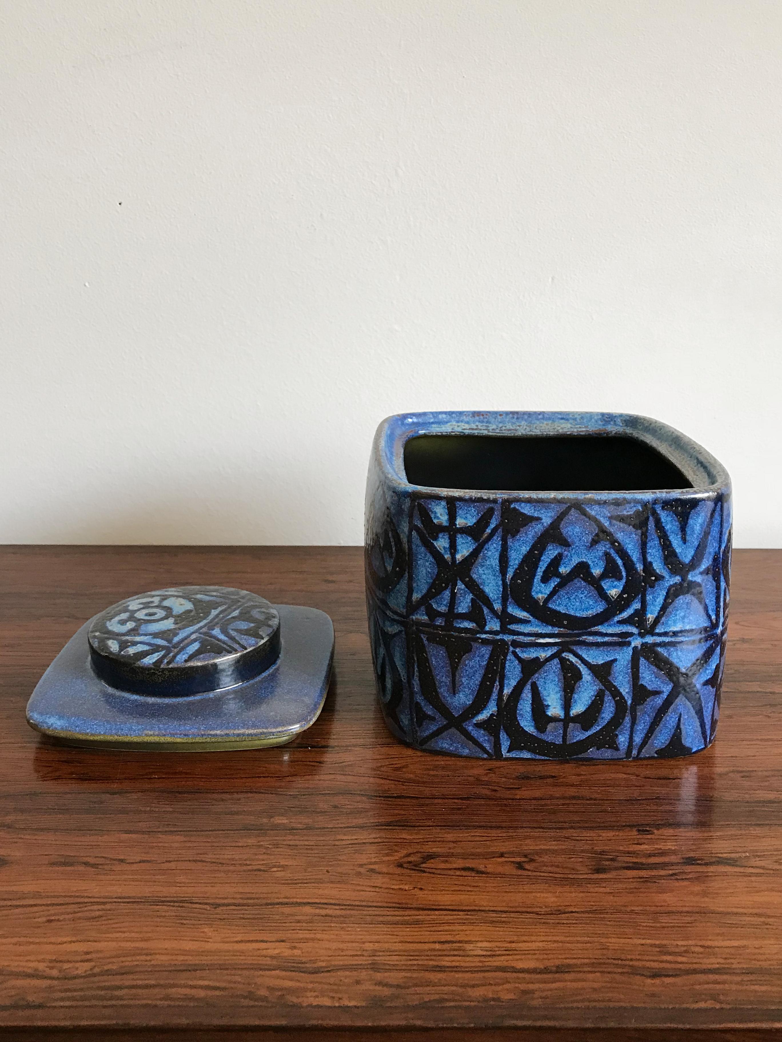 Scandinavian Modern Nils Thorsson Scandinavian Blue Ceramic Box for Royal Copenhagen, 1960s