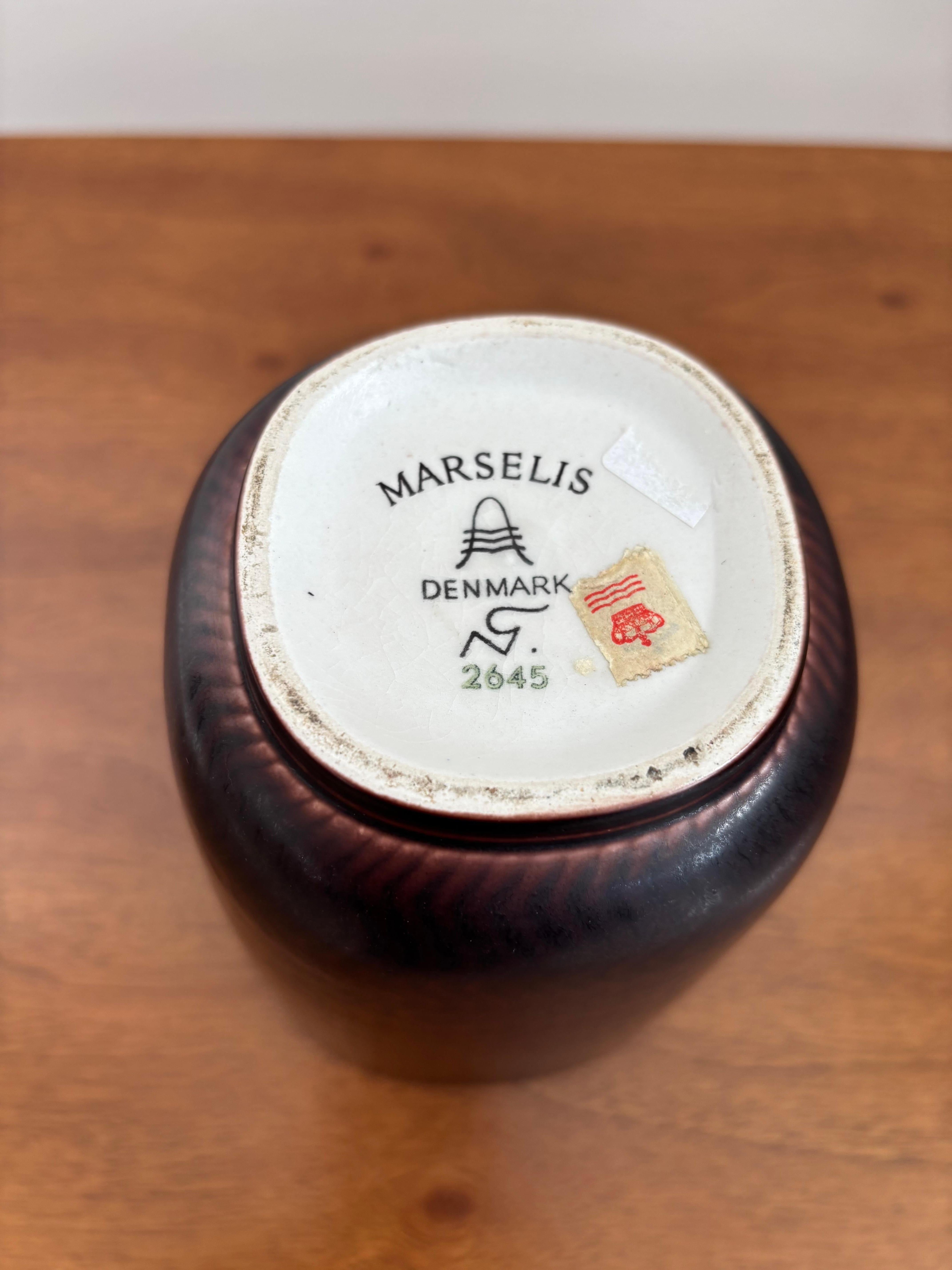 Nils Thorsson Scandinavian Marselis Ceramic Vase for Royal Copenaghen, 1950s For Sale 4