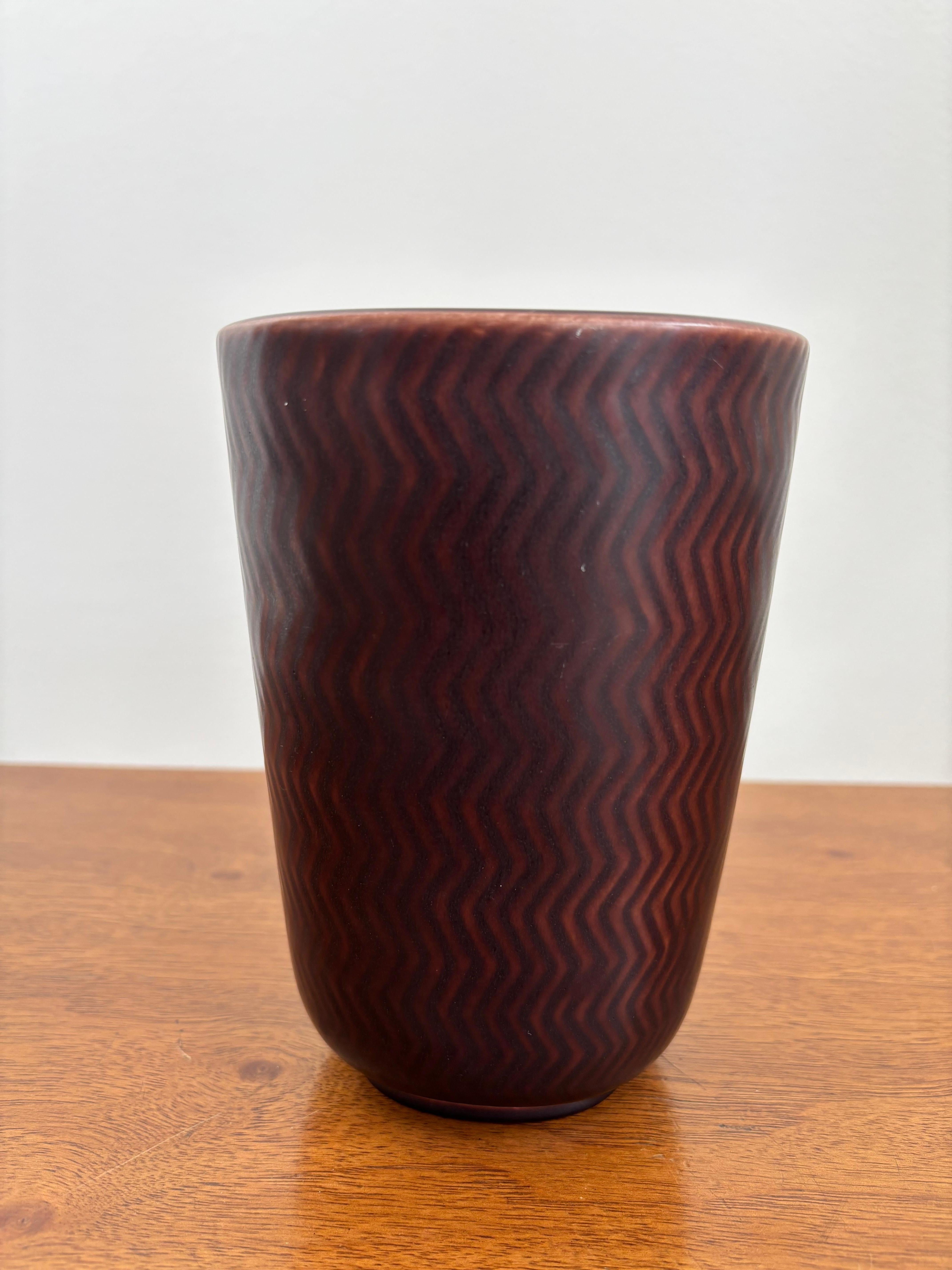 Nils Thorsson Scandinavian Marselis Ceramic Vase for Royal Copenaghen, 1950s In Good Condition For Sale In Reggio Emilia, IT