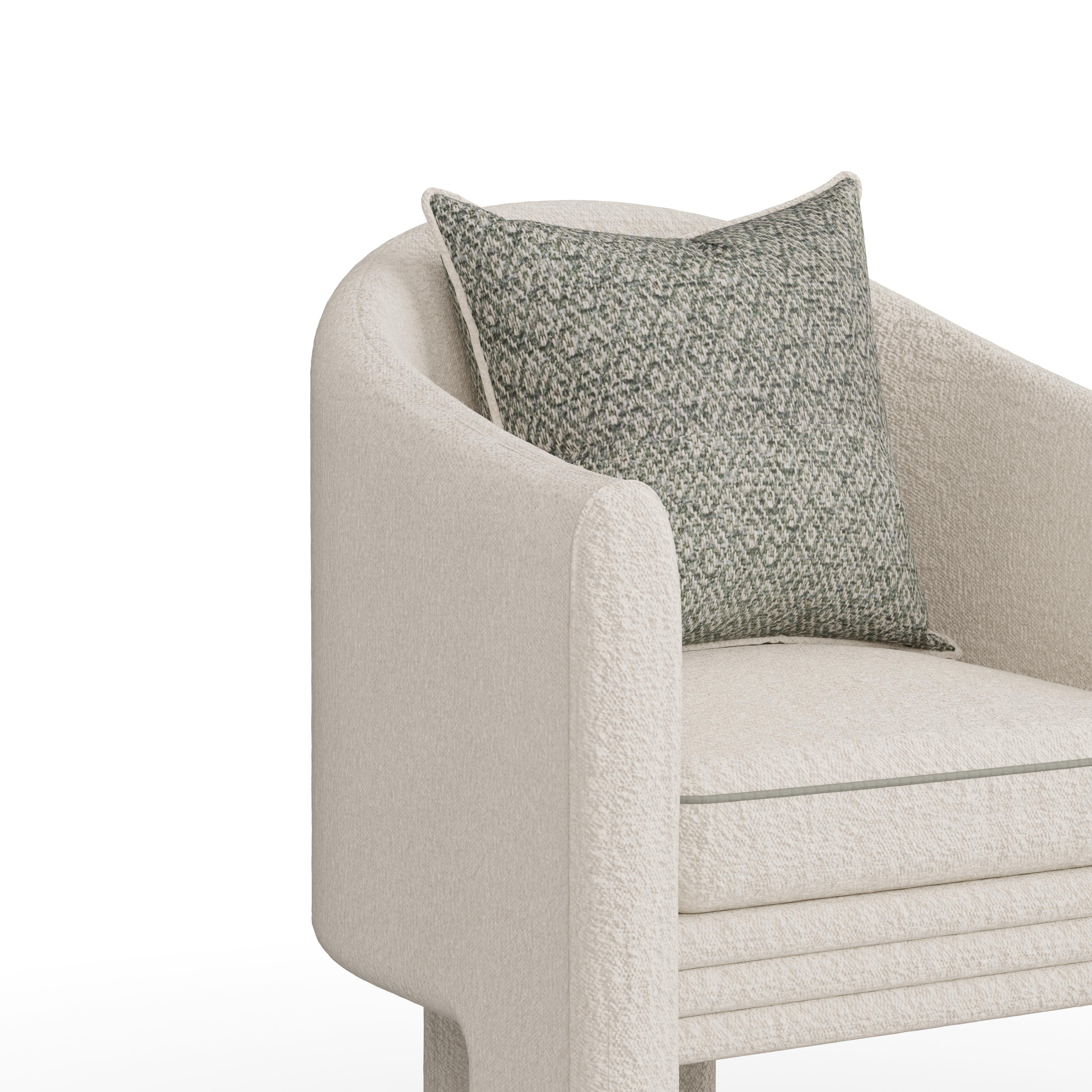 Nina Dining Chair by Nolita Harbour: Bouclé Seat & Walnut Frame im Zustand „Neu“ im Angebot in Carvalhosa, PT