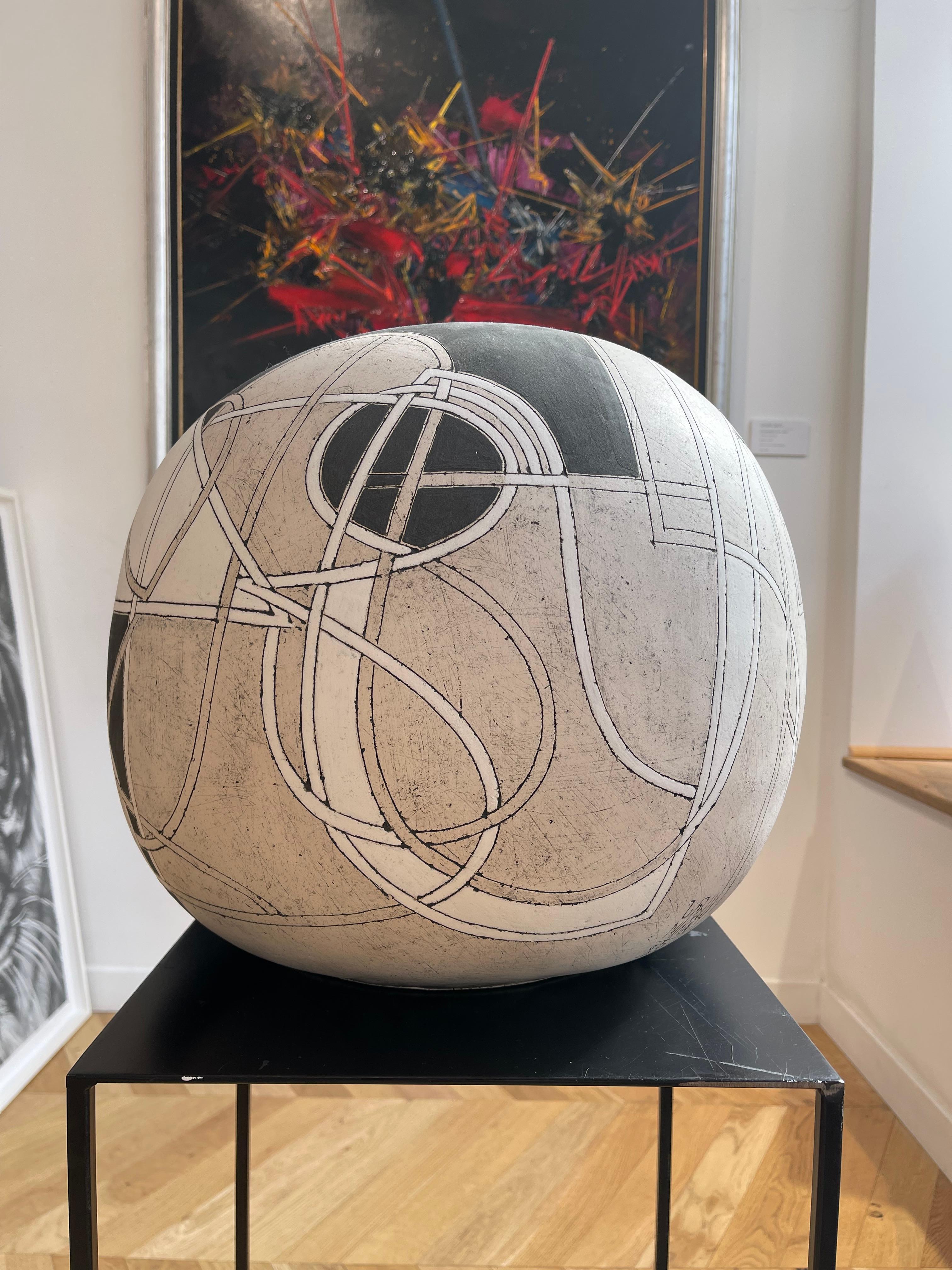 Prière - Contemporary Sculpture by Nina Khemchyan