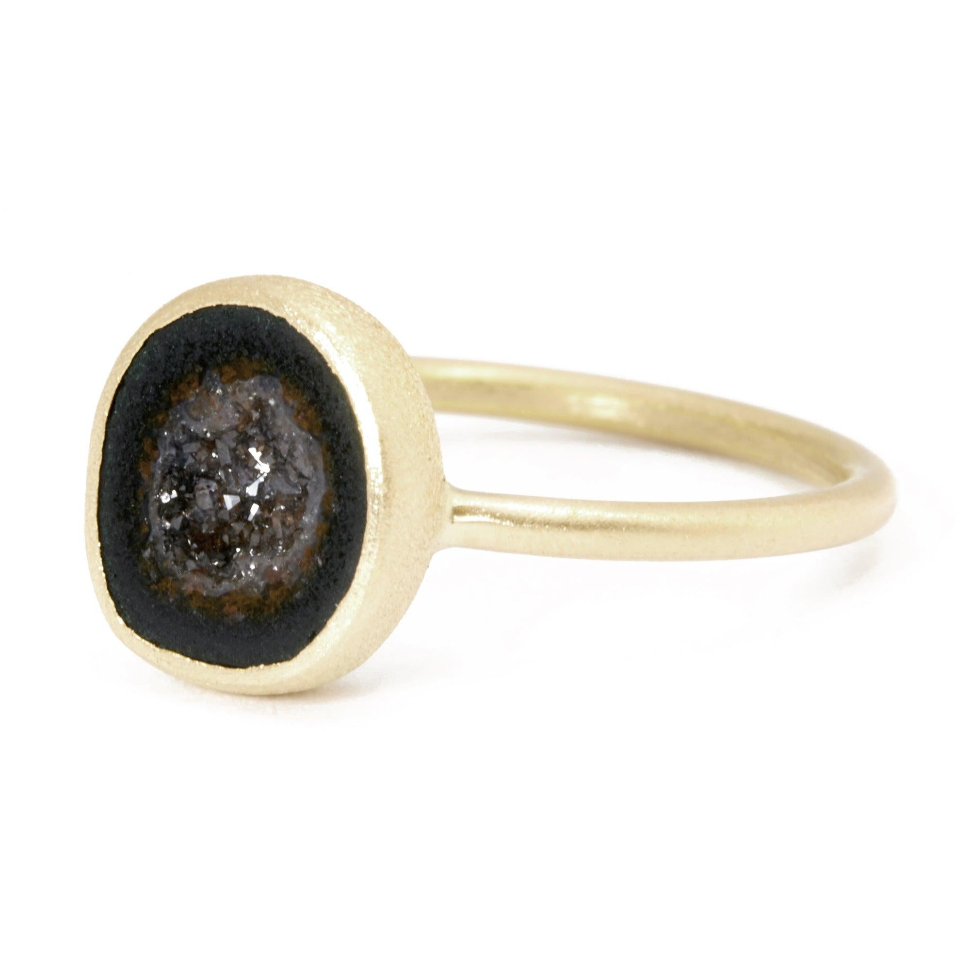 For Sale:  Nina Nguyen Geode 18 Karat Gold Ring Bezel-Set 2