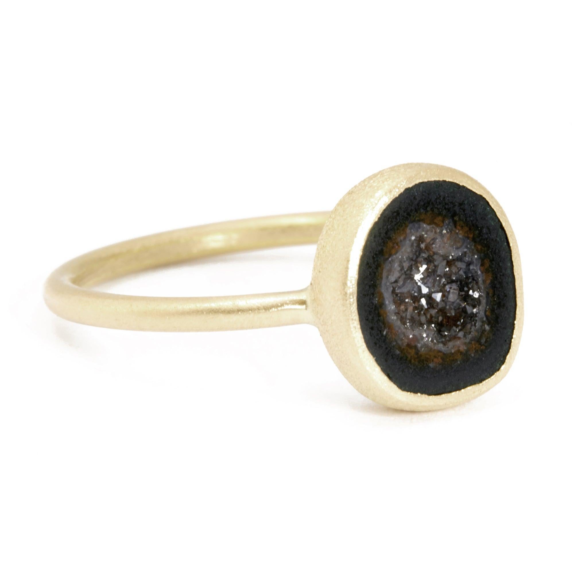 For Sale:  Nina Nguyen Geode 18 Karat Gold Ring Bezel-Set 3