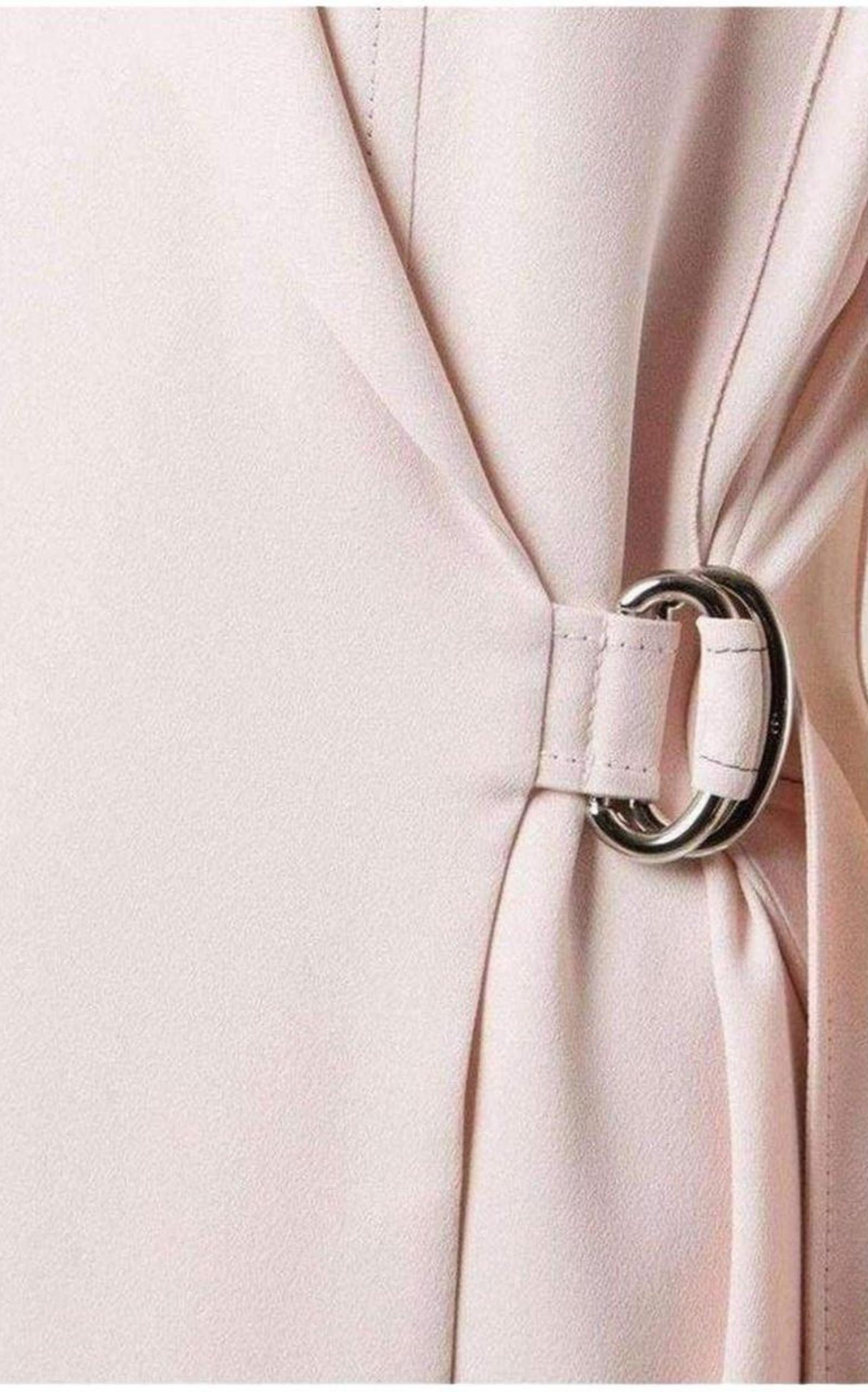Women's New Nina Ricci Belted Wrap Pink Silk Blend Dress FR 38 For Sale