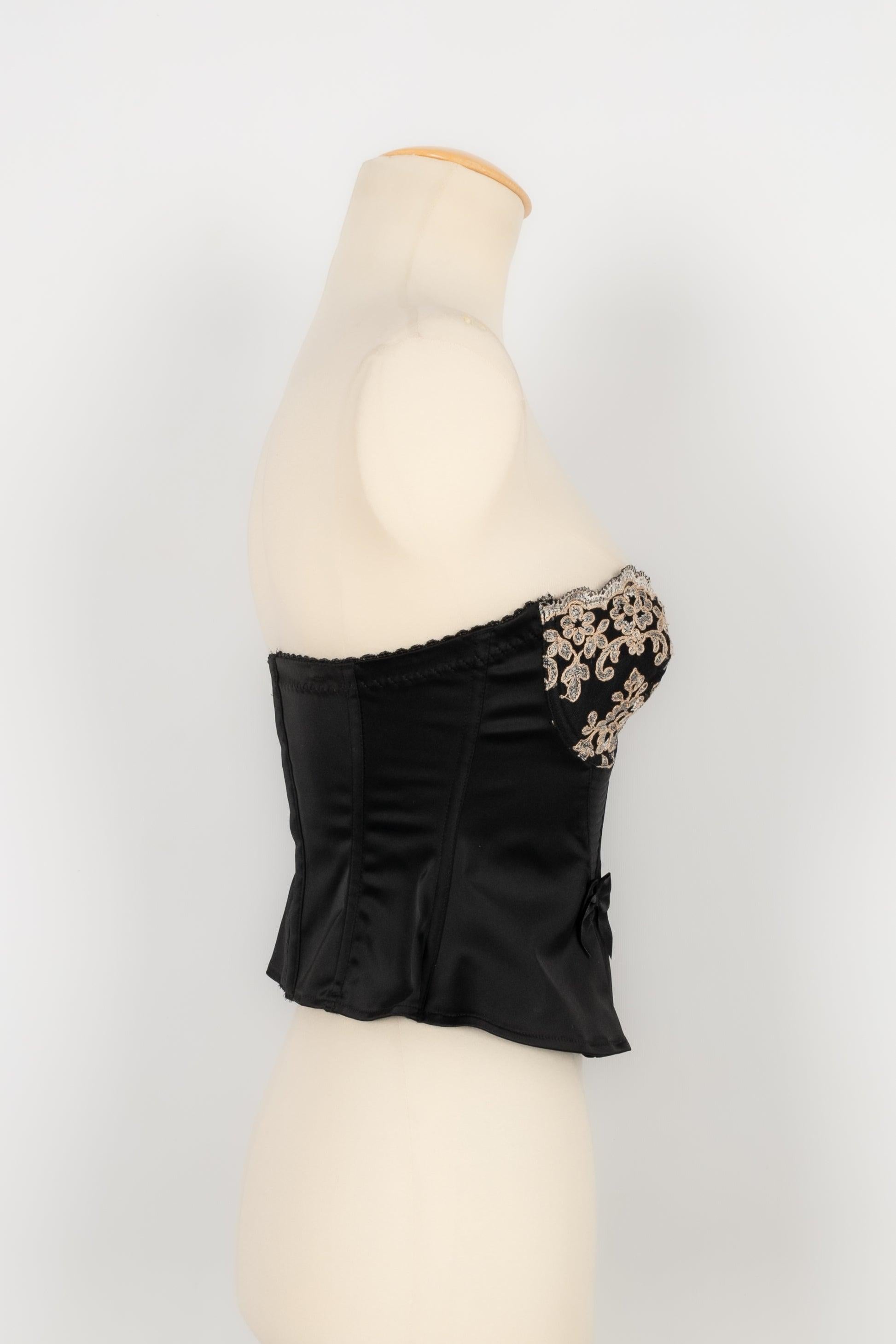 Nina Ricci Black Bustier Top with Embroidery Decorations 36FR For Sale 1