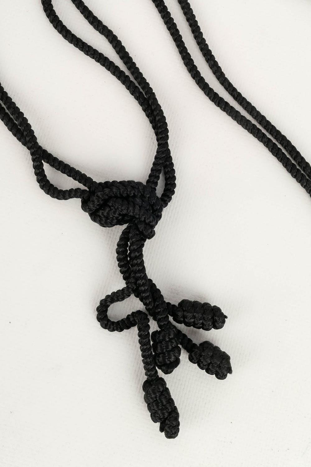 Schwarze Passementerie-Tasche von Nina Ricci im Angebot 1