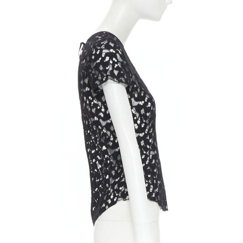 NINA RICCI black sheer lace cap sleeve zip back T-shirt top FR40 XS In Excellent Condition For Sale In Hong Kong, NT