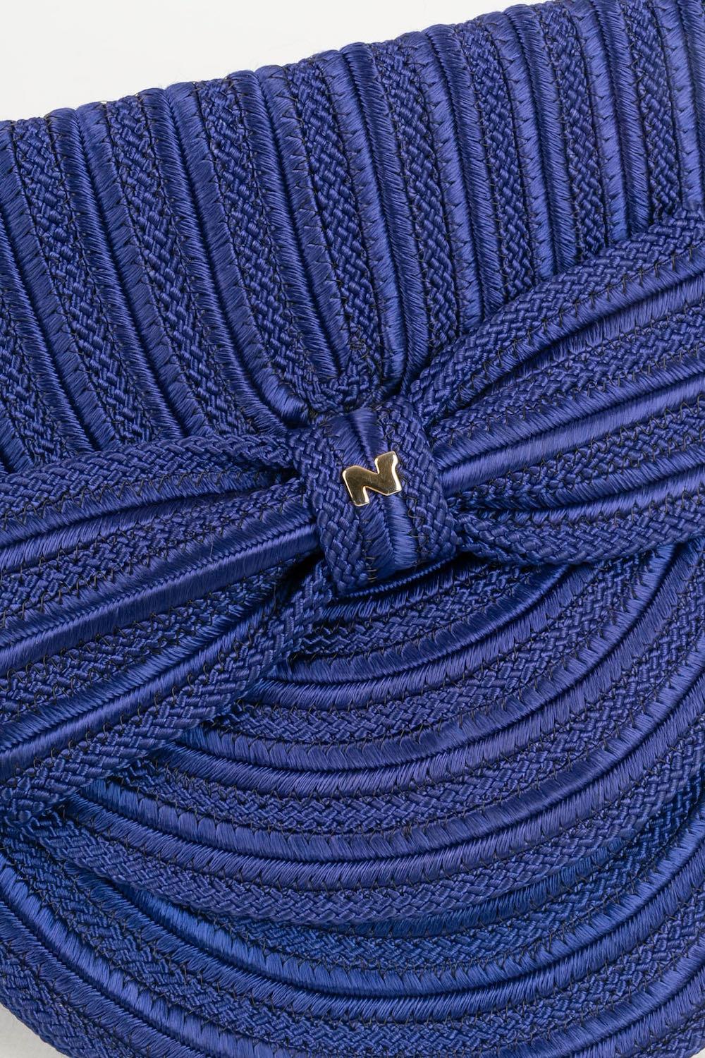 Blaue Passementerie-Tasche von Nina Ricci im Angebot 1