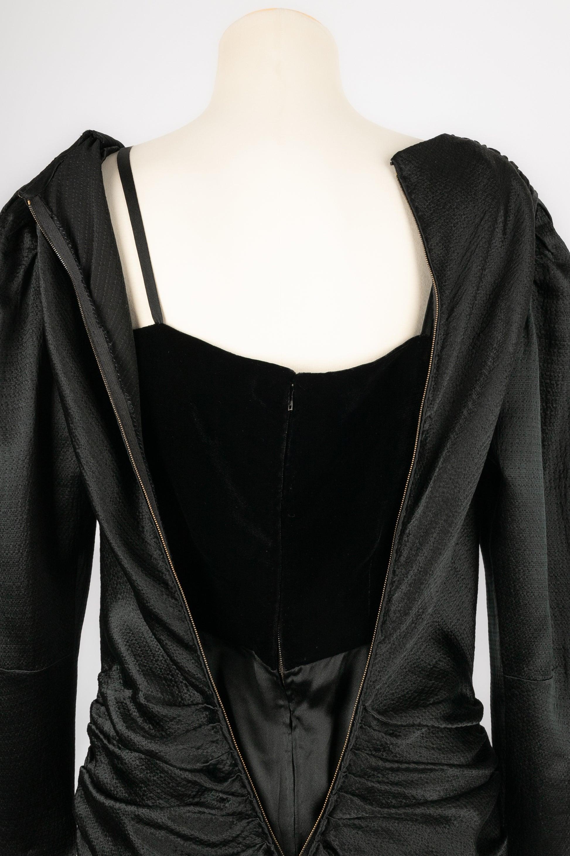 Nina Ricci Vestido de noche de Alta Costura con Seda Negra Gauffering en venta 4