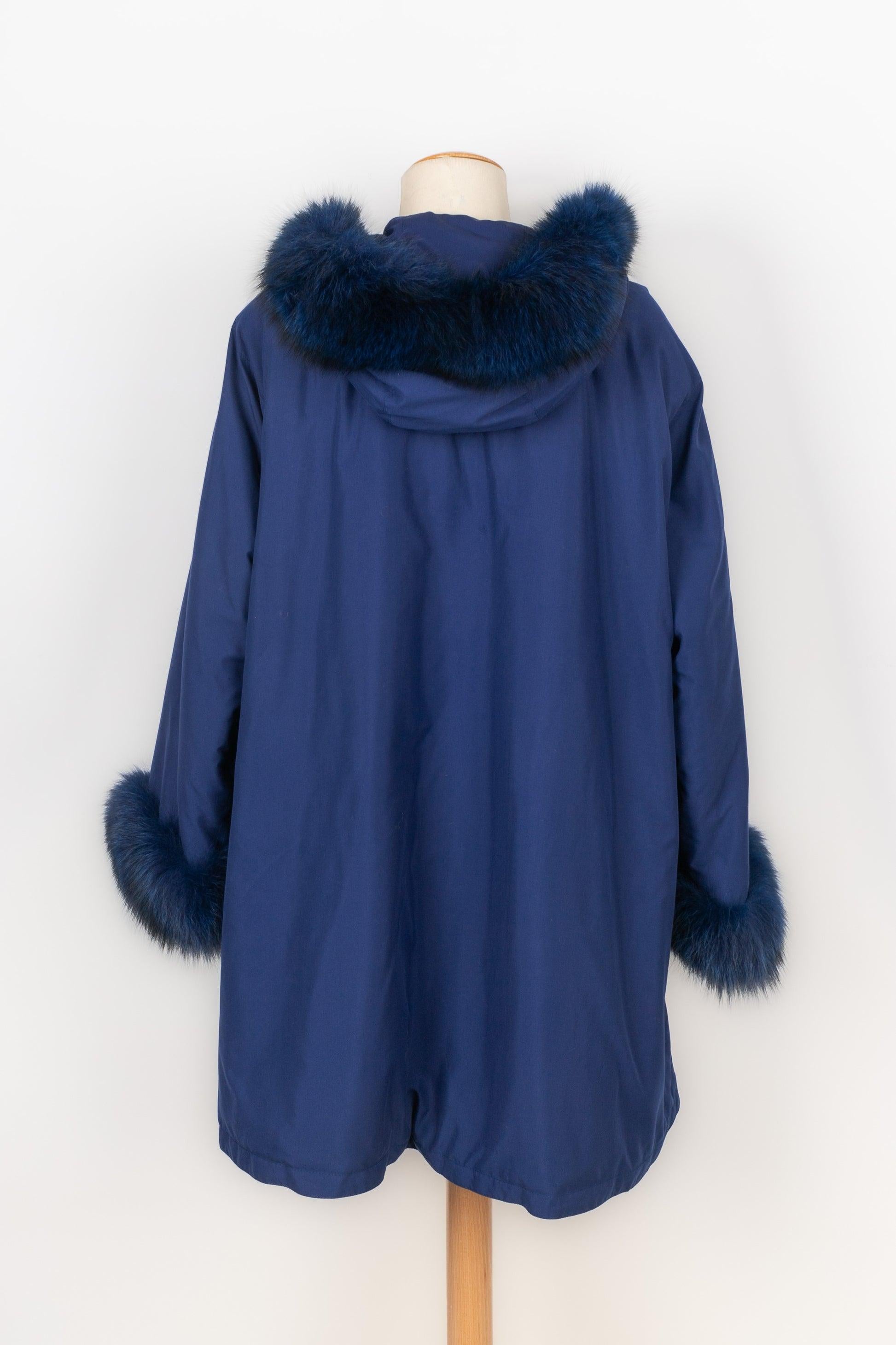 Purple Nina Ricci Fleece-lined Mid-length Fur Coat For Sale