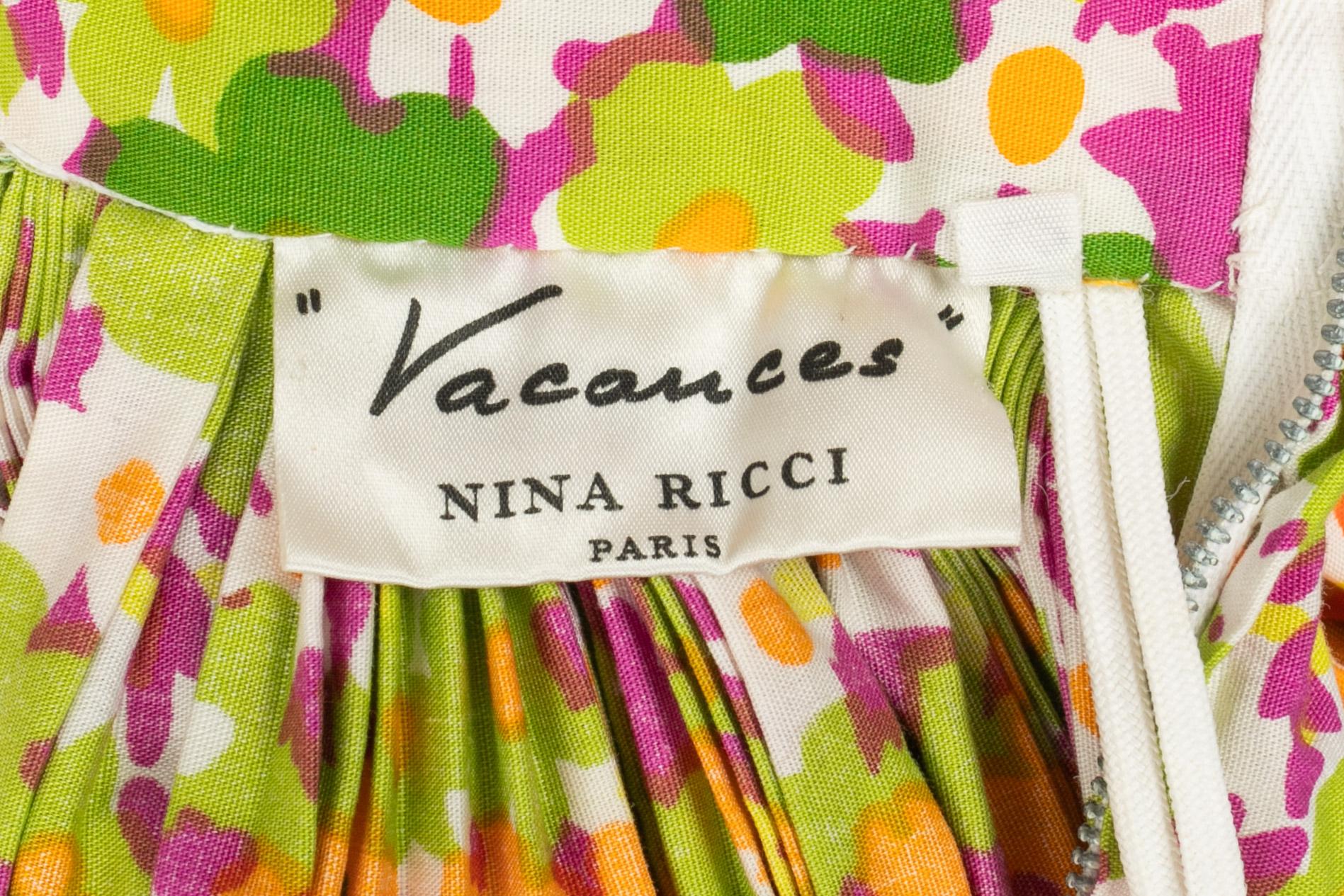 Robe à fleurs Nina Ricci en vente 4