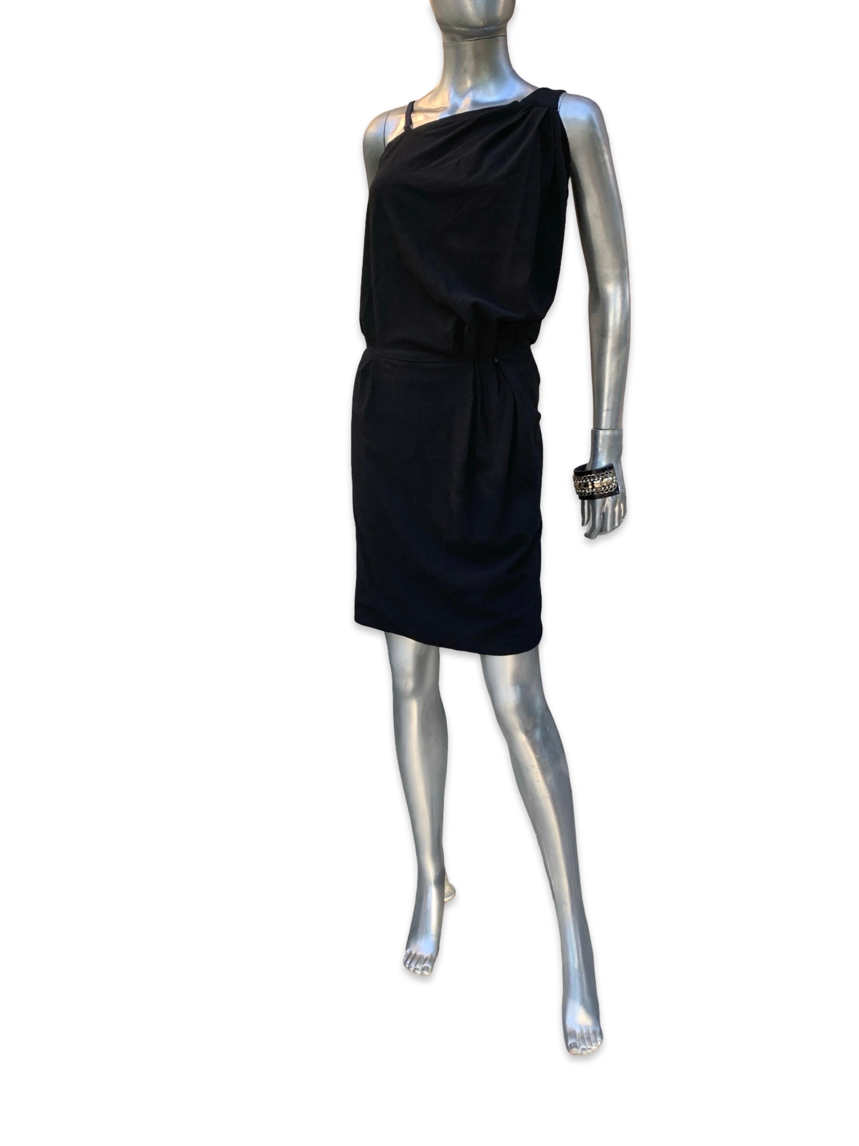 Nina Ricci France Little Black Crepe Asymmetrical Modern Draped Dress Sz 6/ EU40 Bon état - En vente à Palm Desert, CA