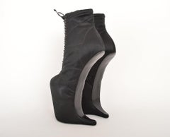 Nina Ricci Fw/2009 Runway Black Satin Platform Heel-Less Boots