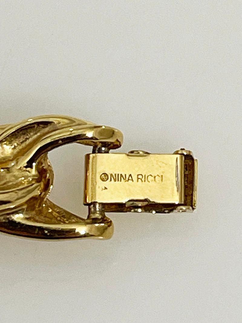 Nina Ricci vergoldete dreifach gedrehte Halskette, 1980er Jahre (Französisch) im Angebot