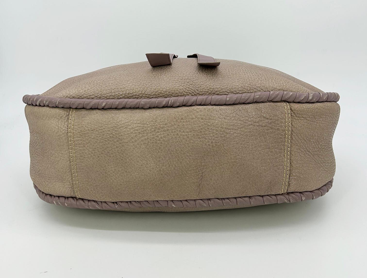 Nina Ricci Gray Leather Hobo Shoulder Bag In Good Condition For Sale In Philadelphia, PA