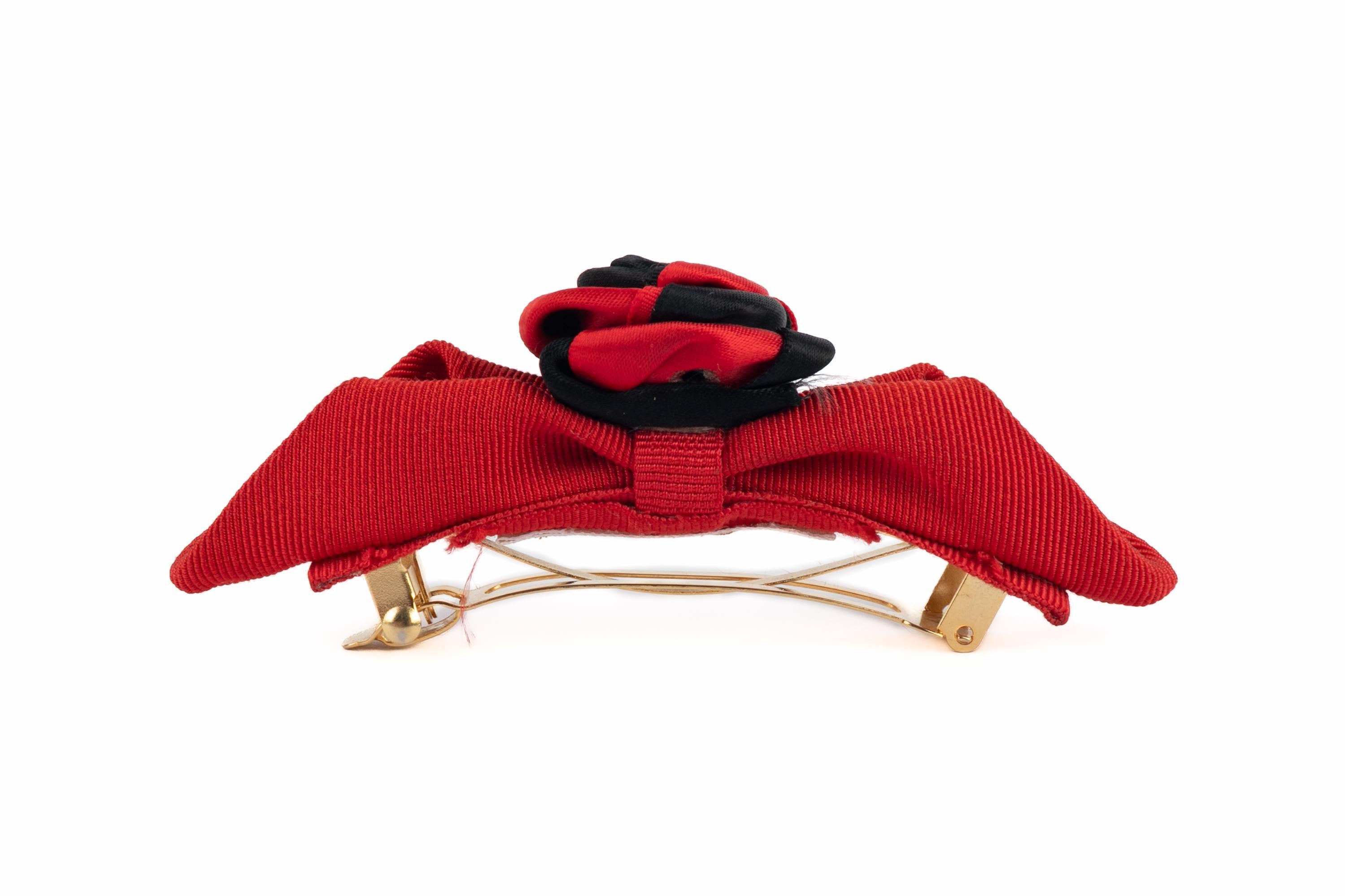 Rouge Barrette Nina Ricci en vente