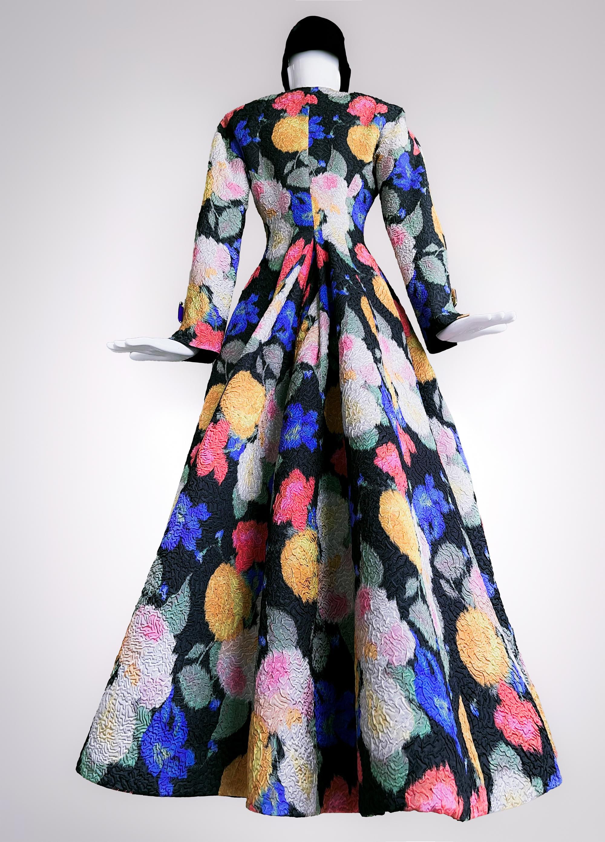 Black Nina Ricci Haute Couture 1993/94 Spectacular Evening Dress Coat Gown For Sale