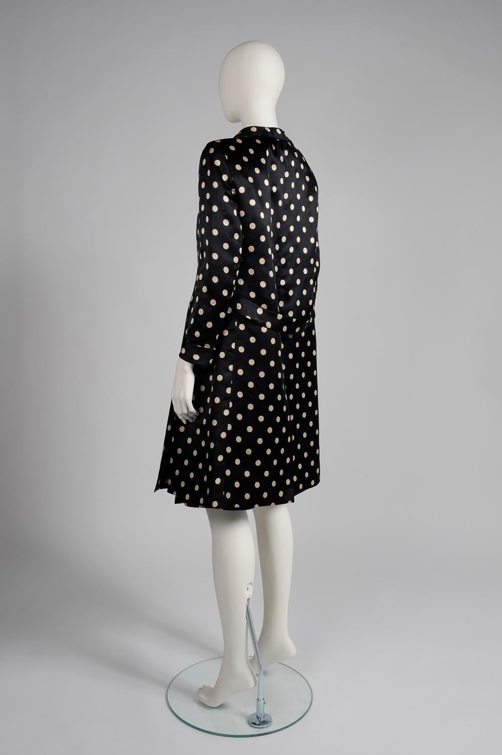 Noir Nina Ricci Haute Couture - Ensemble robe et manteau à pois  en vente