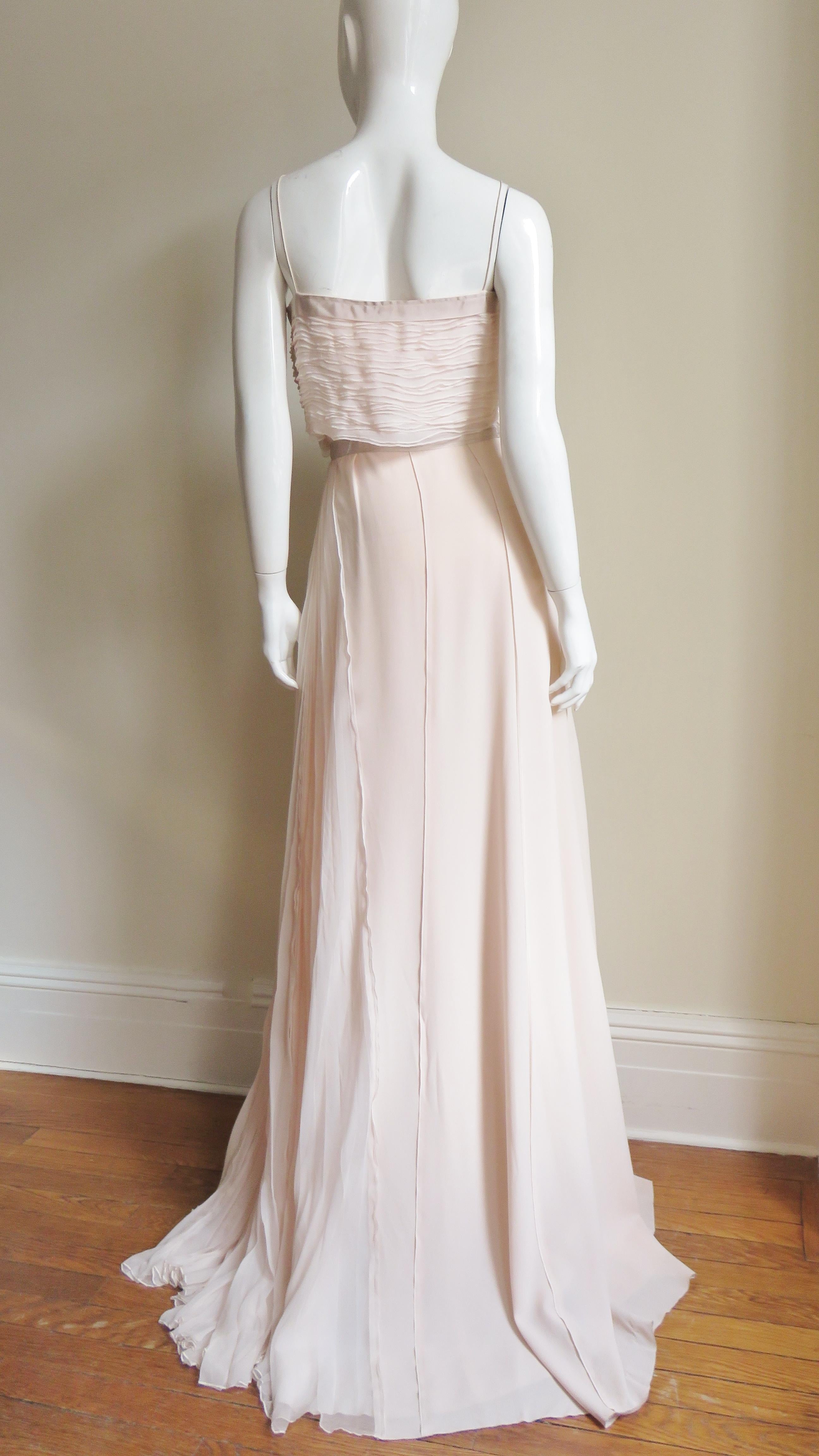 Nina Ricci New Pink Silk Detailed Gown 2