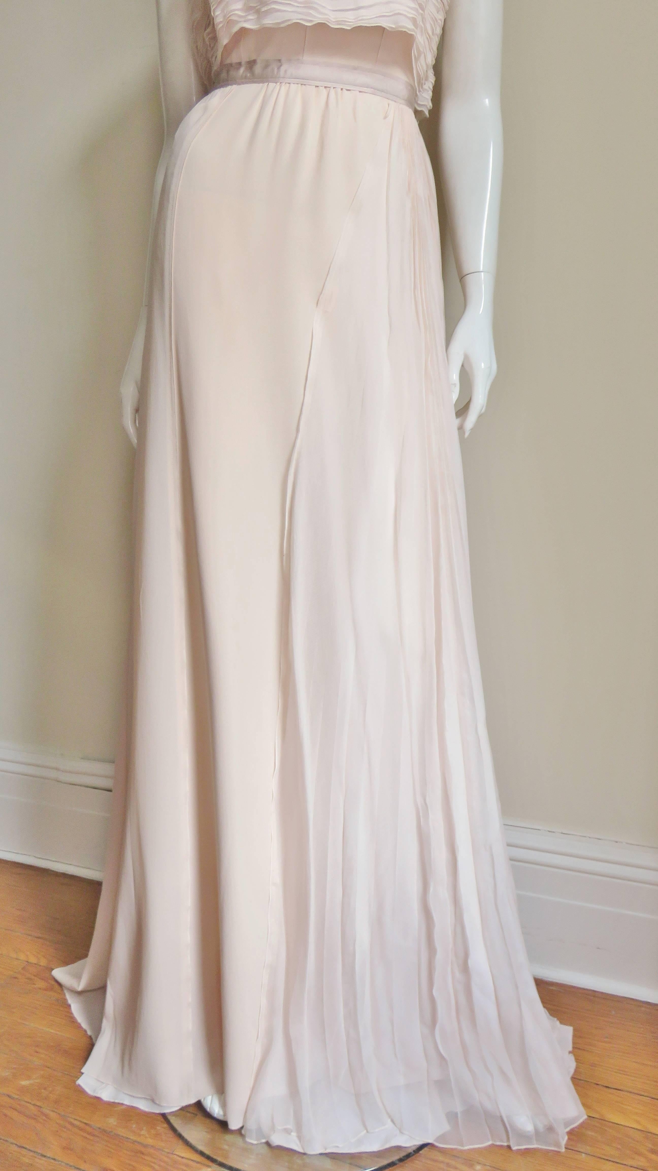 Beige Nina Ricci New Pink Silk Detailed Gown