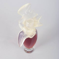 Nina Ricci "L´Air du Temps" perfume bottle. Lalique, France, 1980s