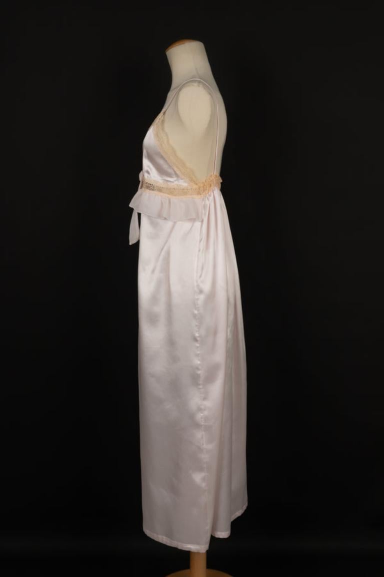 Women's Nina Ricci Lace and Satin Négligé Dress For Sale