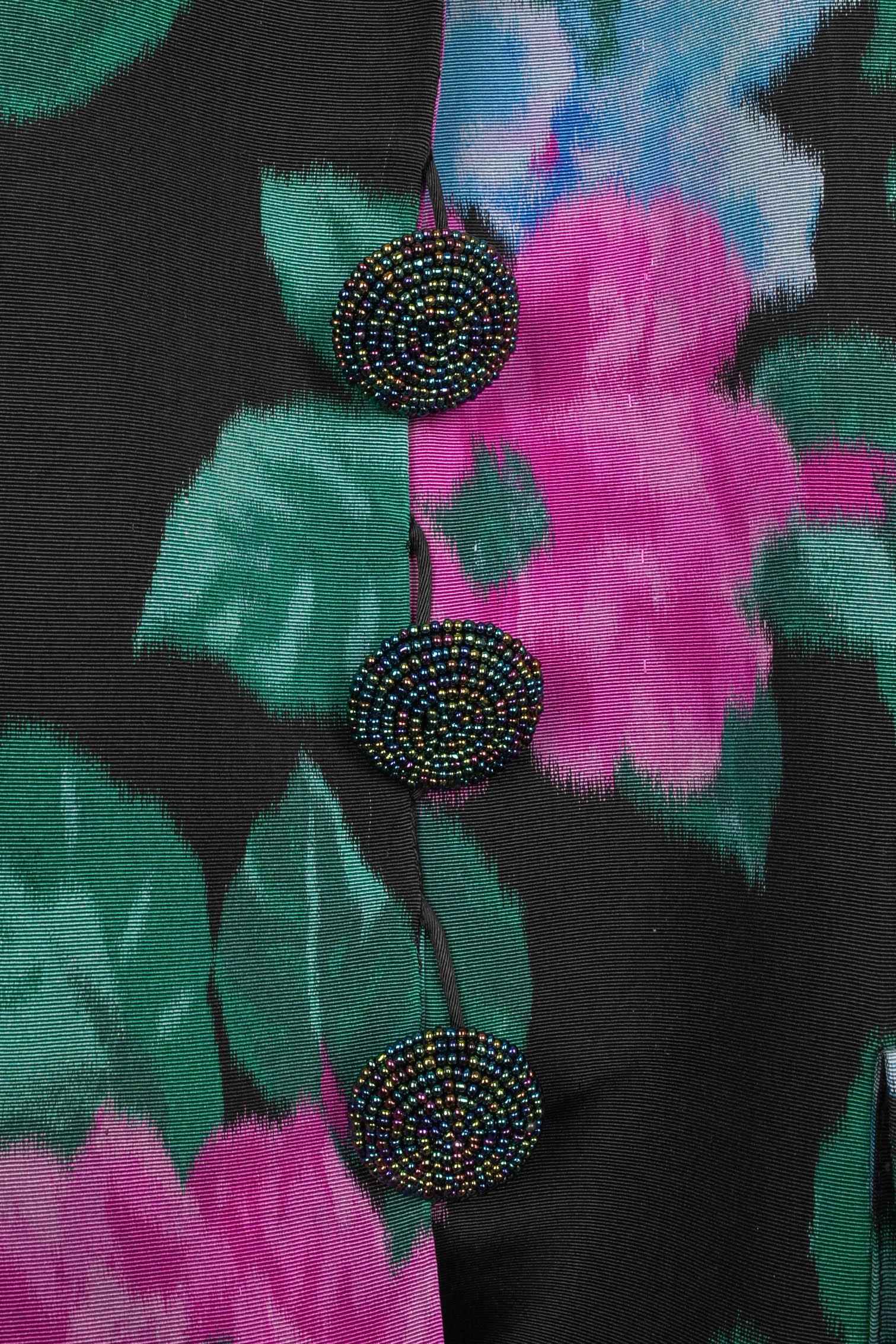 Nina Ricci Cappotto in seta a fiori oversize In condizioni ottime in vendita a SAINT-OUEN-SUR-SEINE, FR