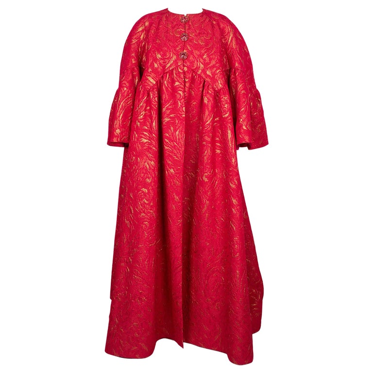 Nina Ricci Pink Theatrical Coat Haute Couture For Sale at 1stDibs