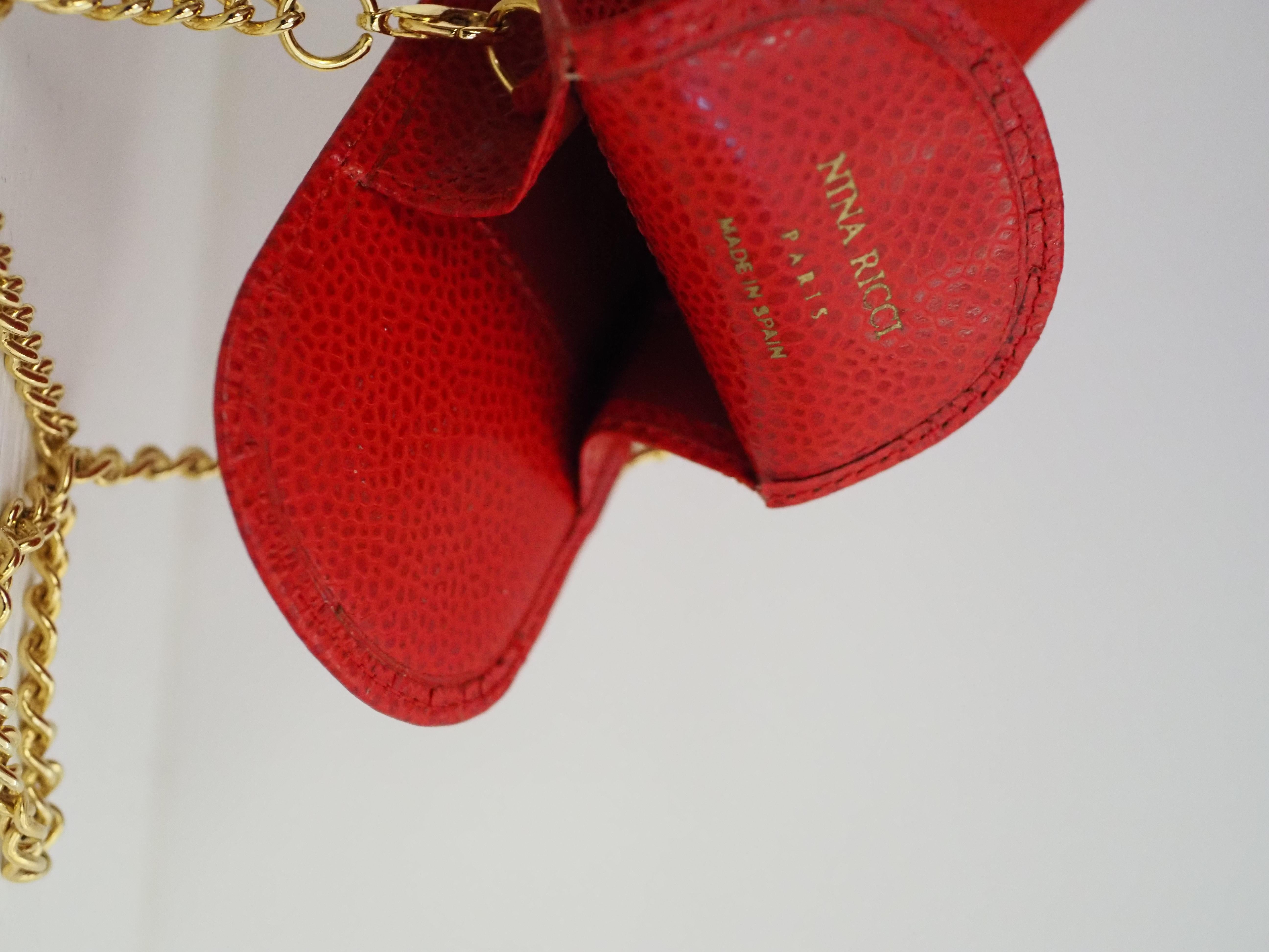 Nina Ricci rot kleine Umhängetasche Handtasche (Rot) im Angebot