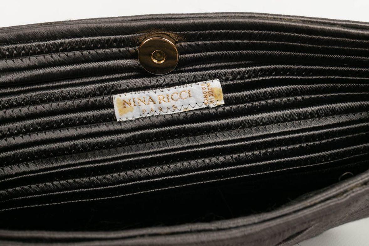 Nina Ricci Shoulder Bag in Gray For Sale 2