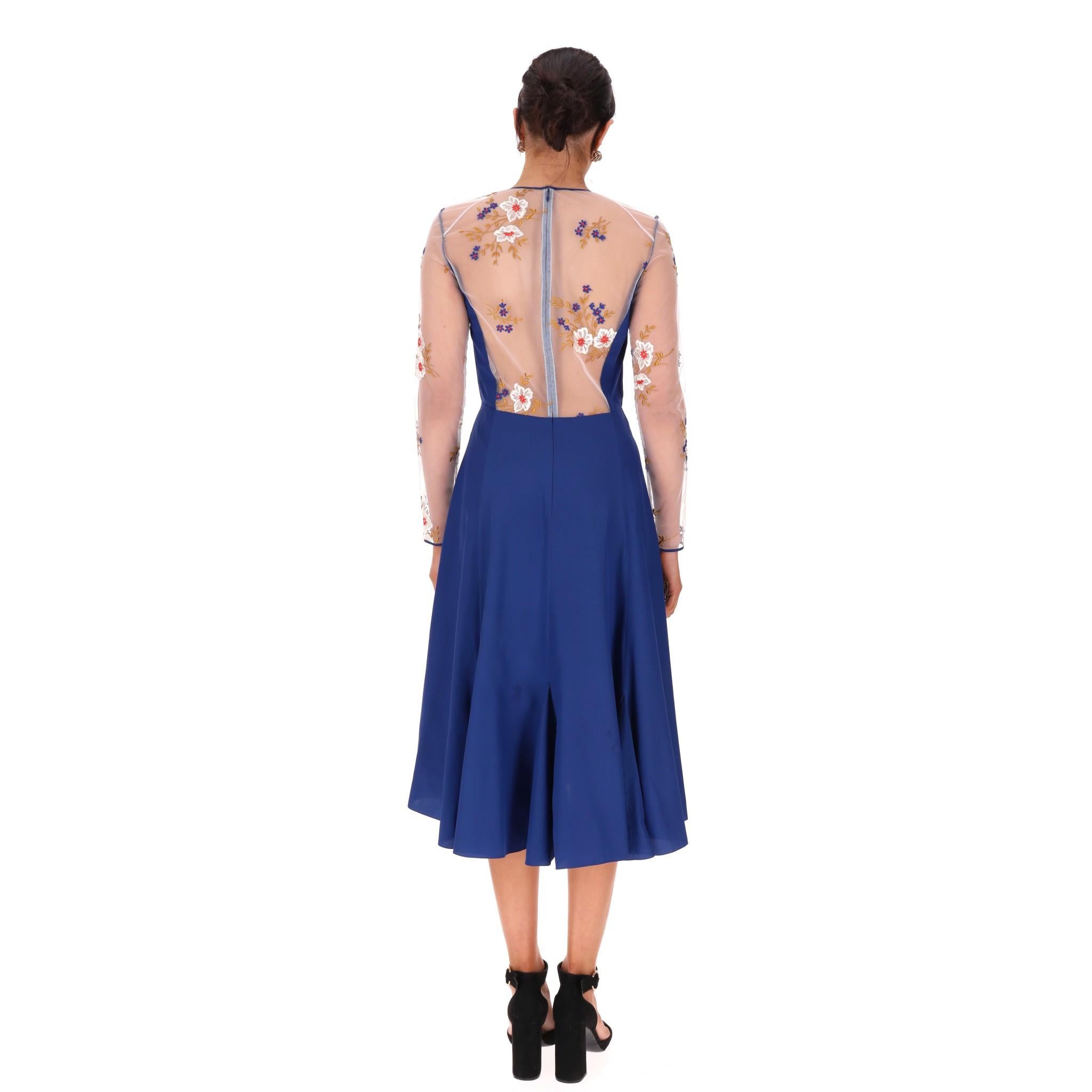 Nina Ricci Silk Dress With Sheer Floral Embroidery Detail In Good Condition For Sale In London, GB