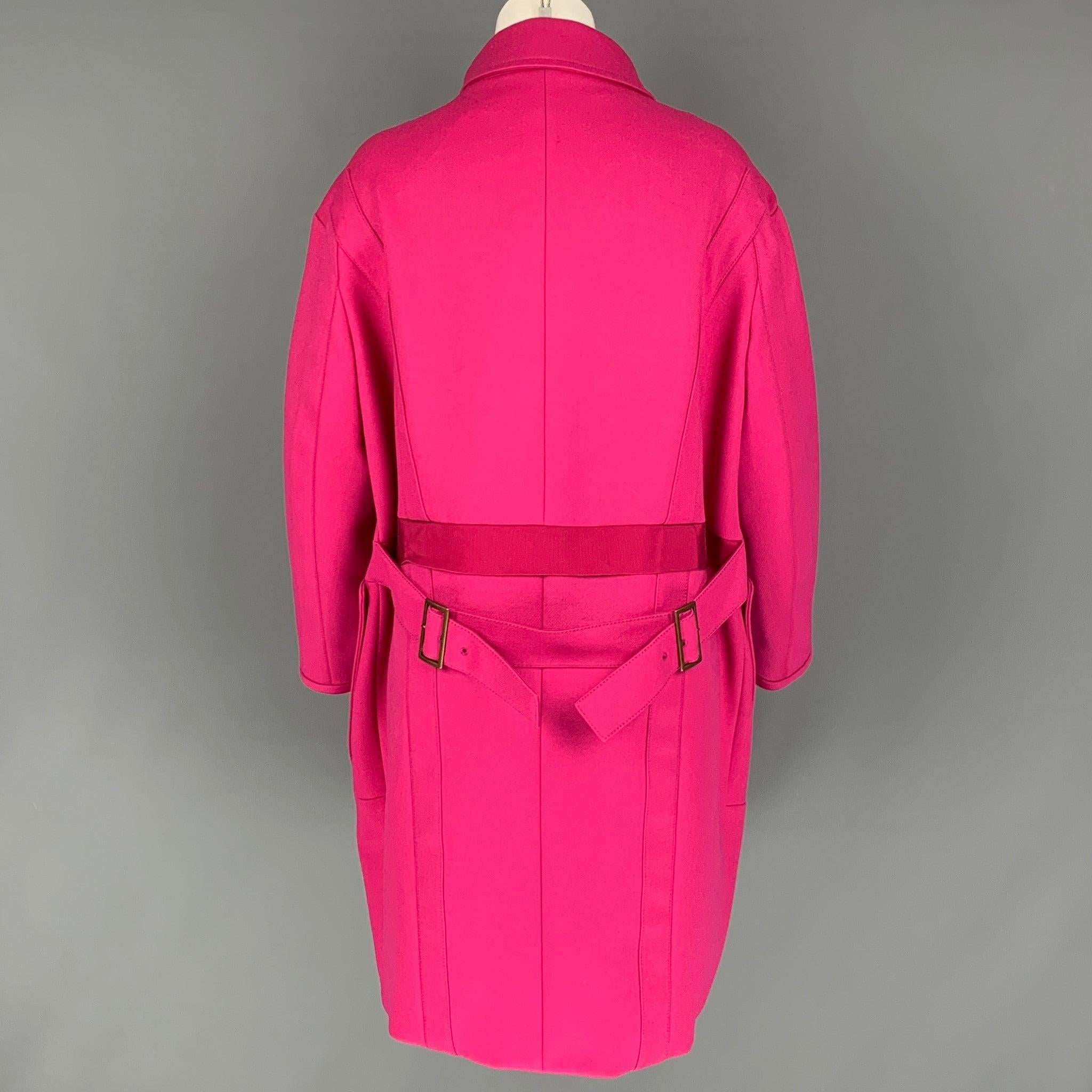 NINA RICCI Size 6 Pink Wool Solid Zip Up Coat In Excellent Condition For Sale In San Francisco, CA