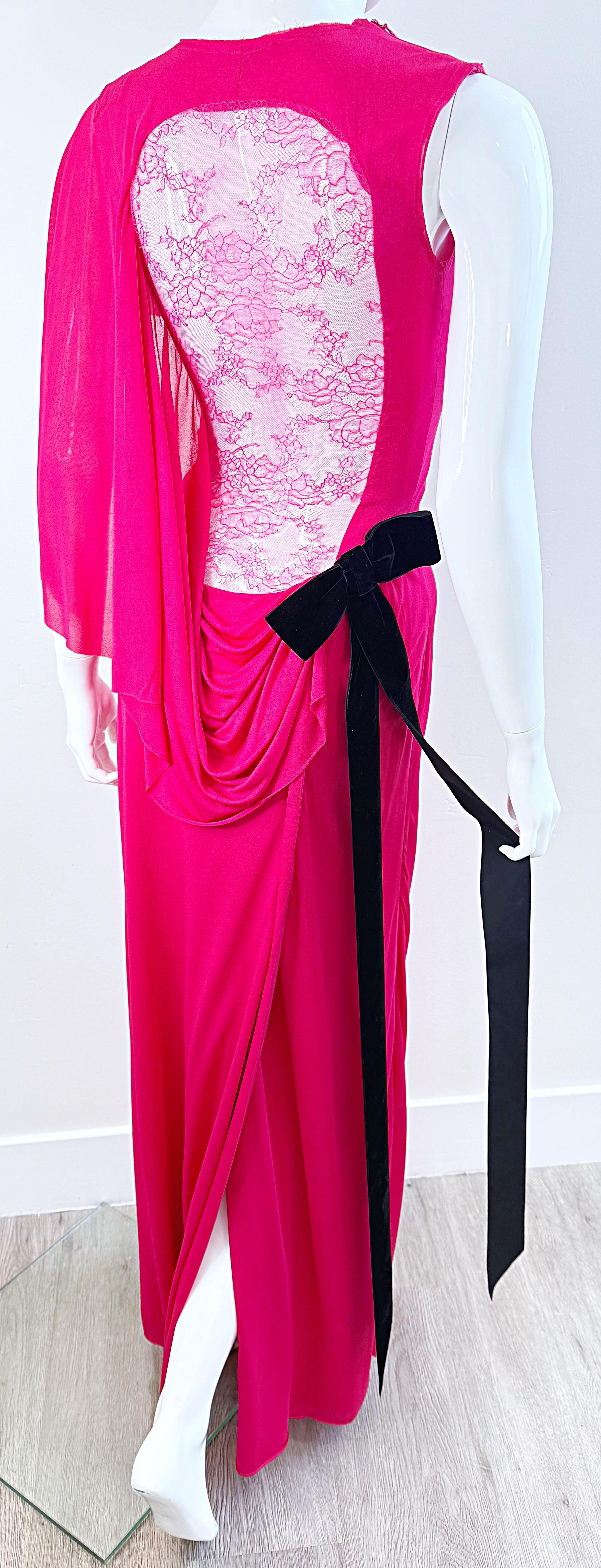 Rosa Nina Ricci, abito primavera 2013 in rosa caldo con fiocco in velluto e pizzo sul retro, taglia 34 2 / 4 in vendita