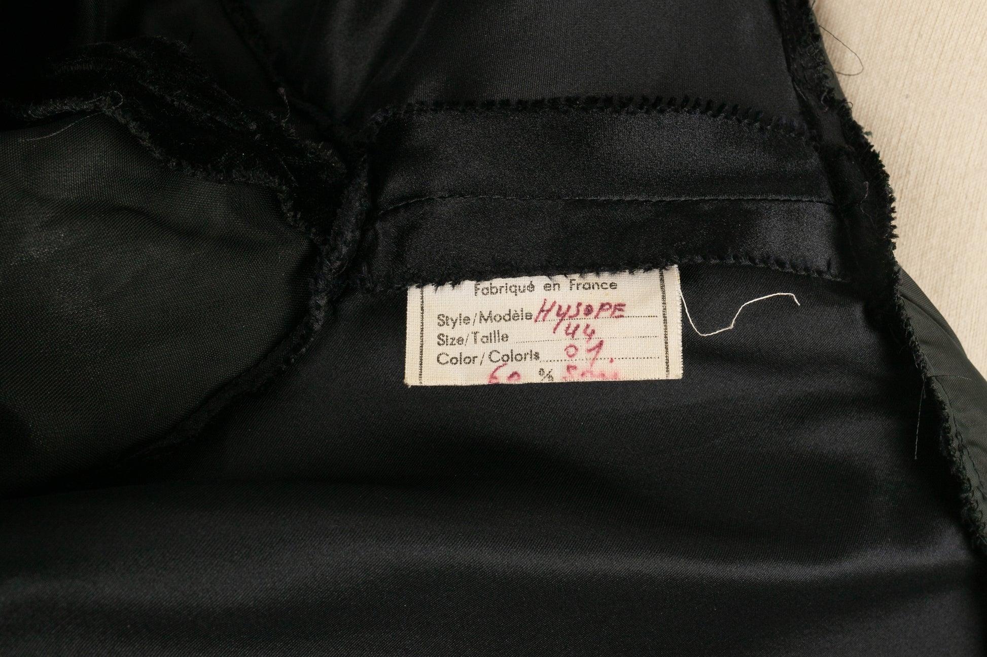Nina Ricci Vestido de terciopelo con muselina multicolor con volantes en los hombros, 1987/1988 en venta 5