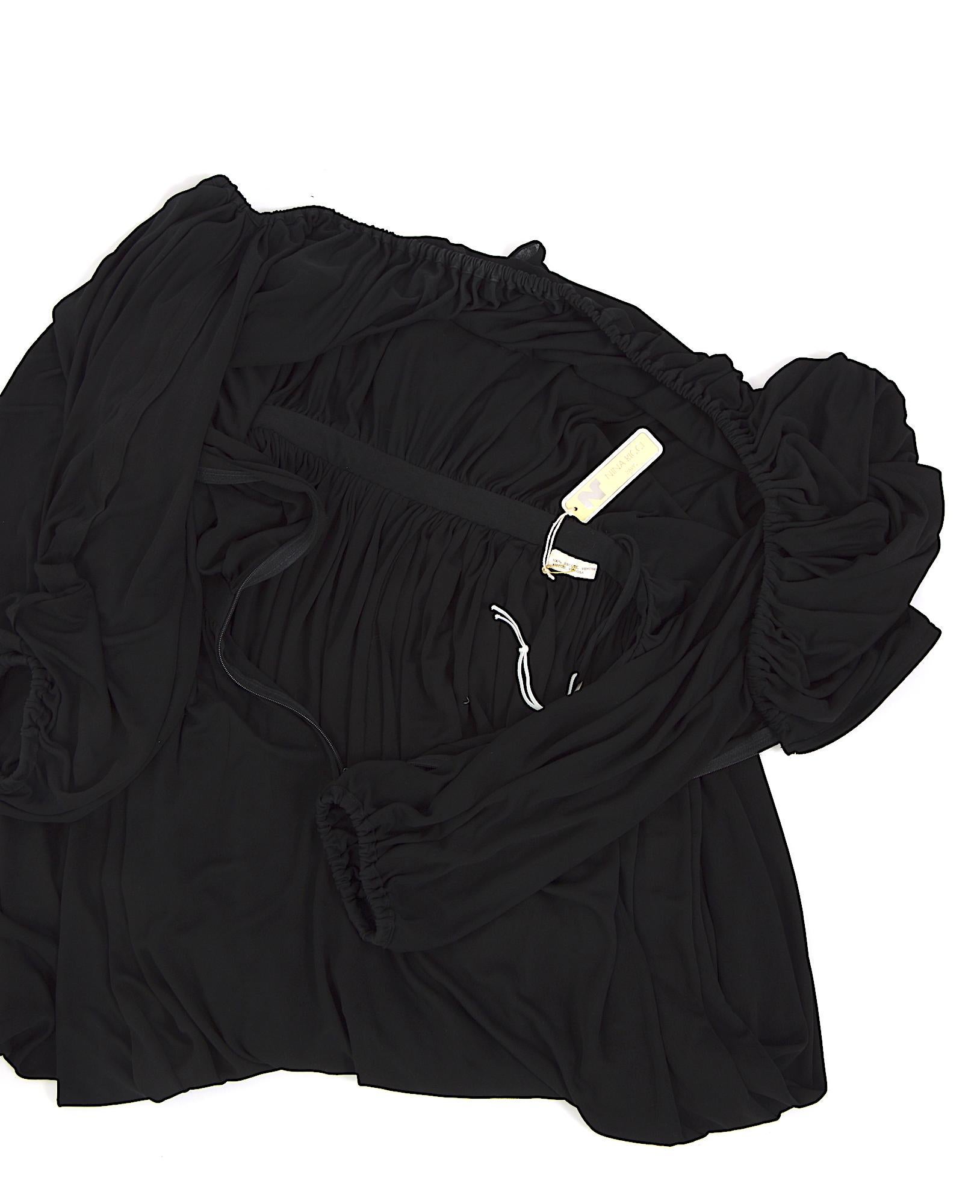 Nina Ricci vintage años 70 Vestido drapeado estilo greco de punto de viscosa negro en venta 7
