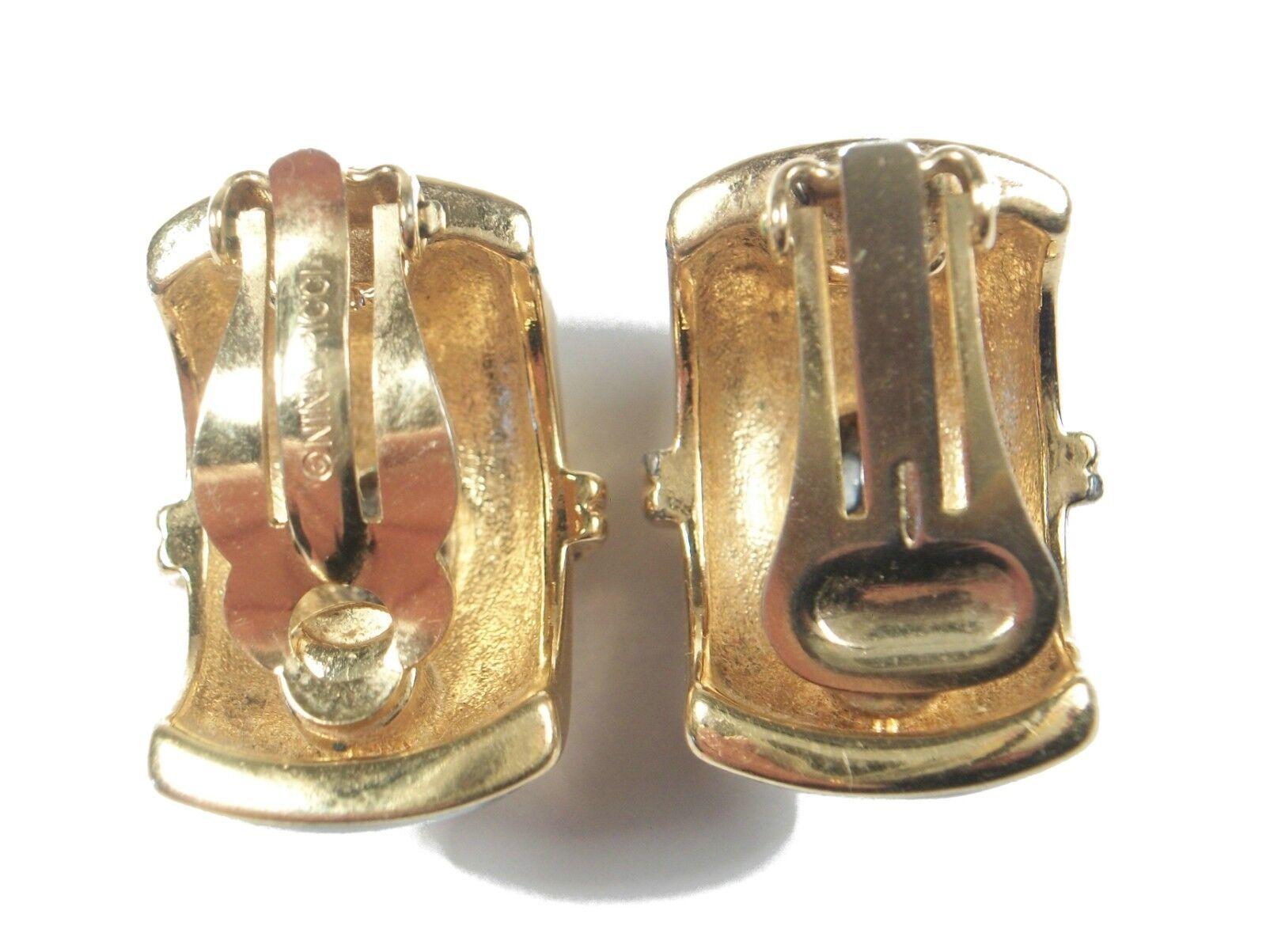 NINA RICCI - Vintage Enamel & Rhinestone Earrings - Clip On - Signed - C. 1980's In Good Condition For Sale In Chatham, CA